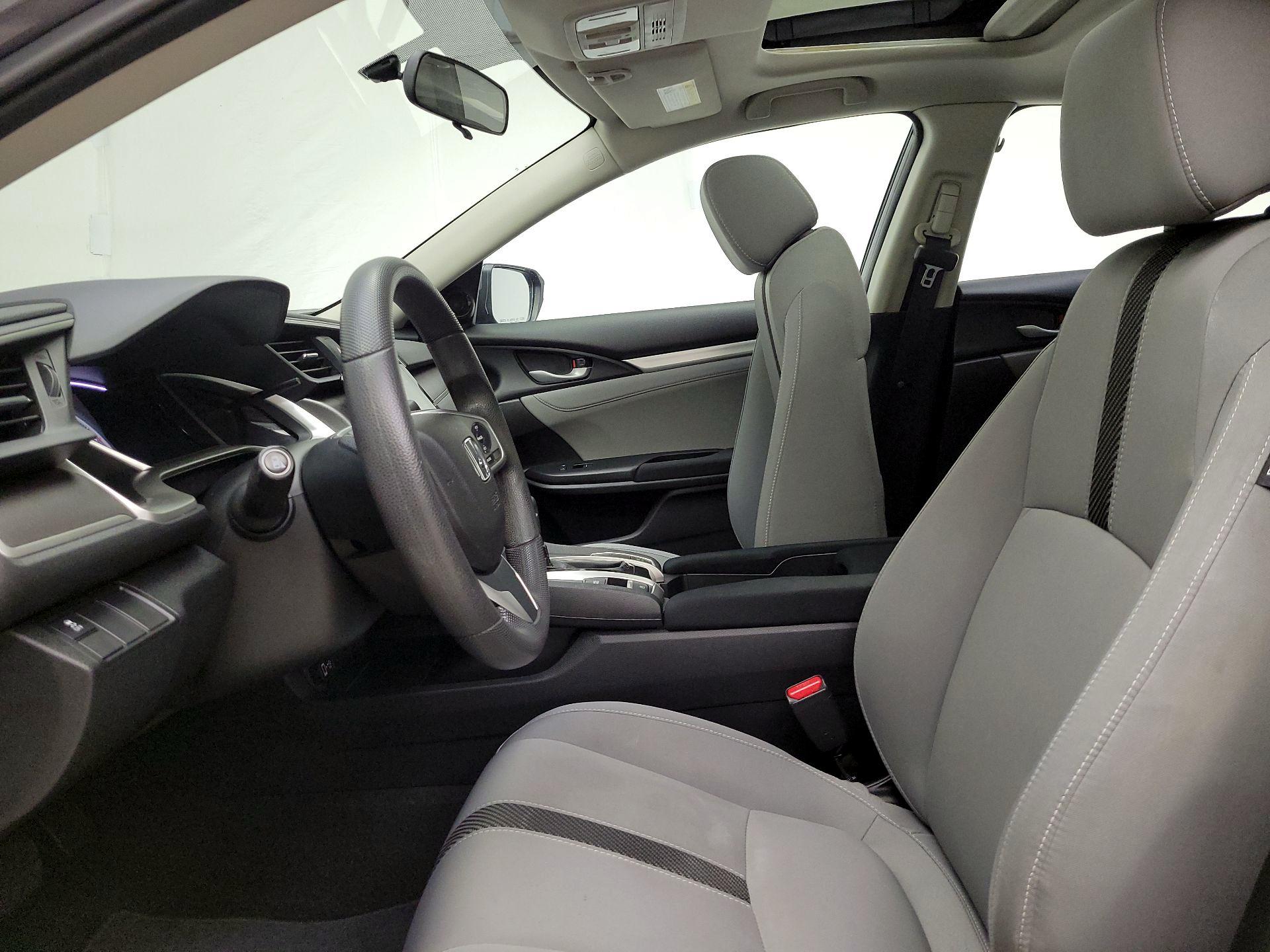 Thumbnail: 2017 Honda Civic - 11