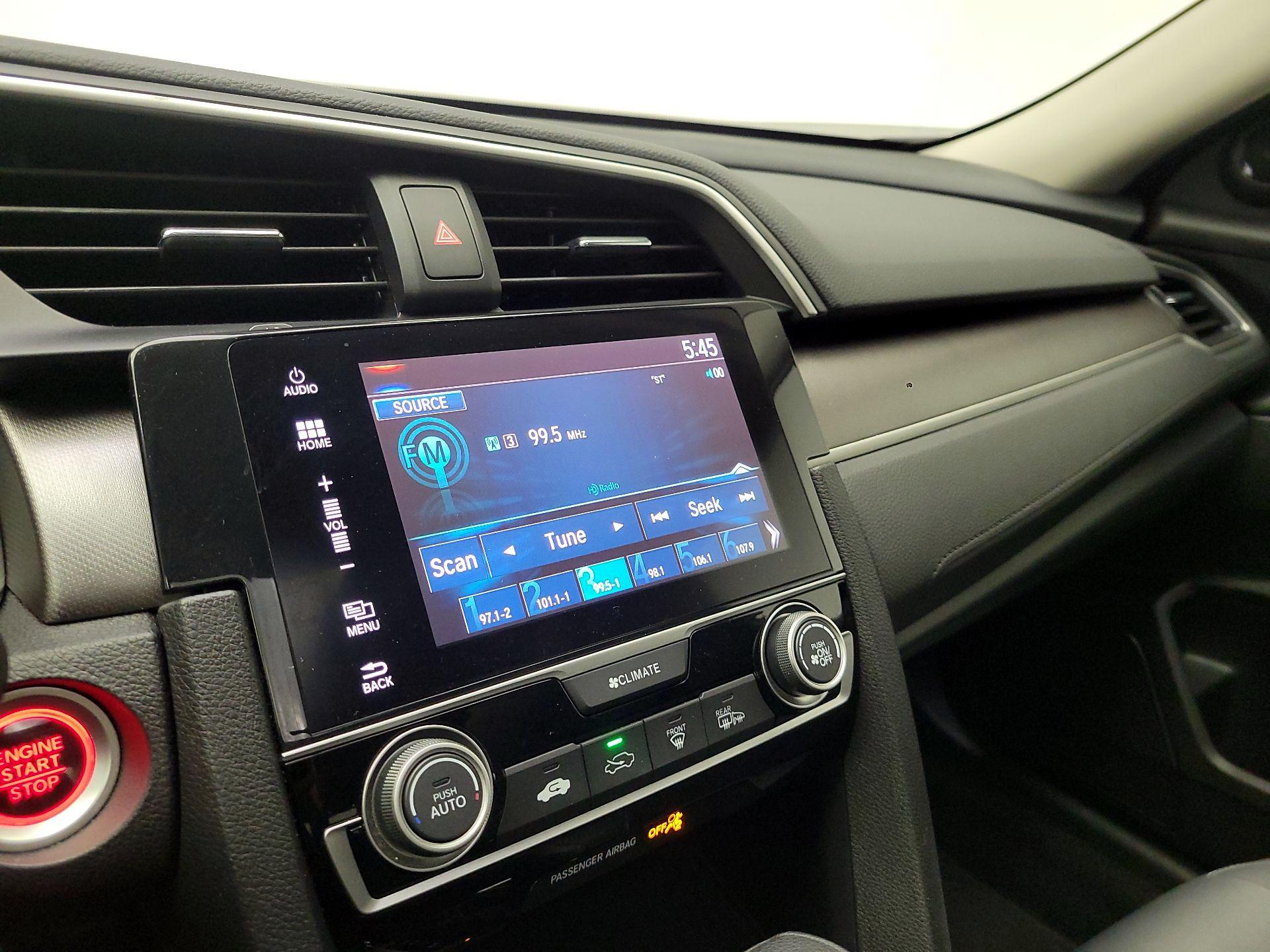 Thumbnail: 2017 Honda Civic - 15