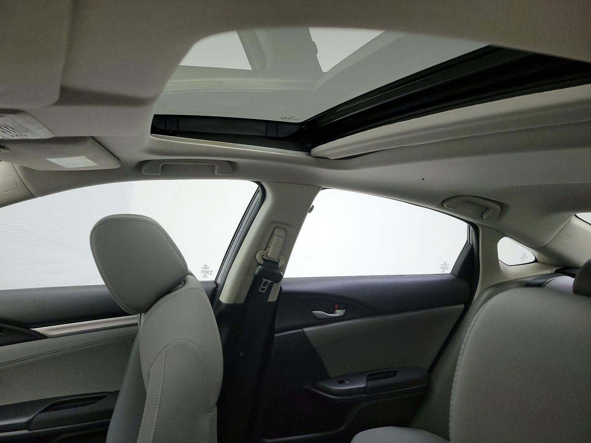 Thumbnail: 2017 Honda Civic - 19