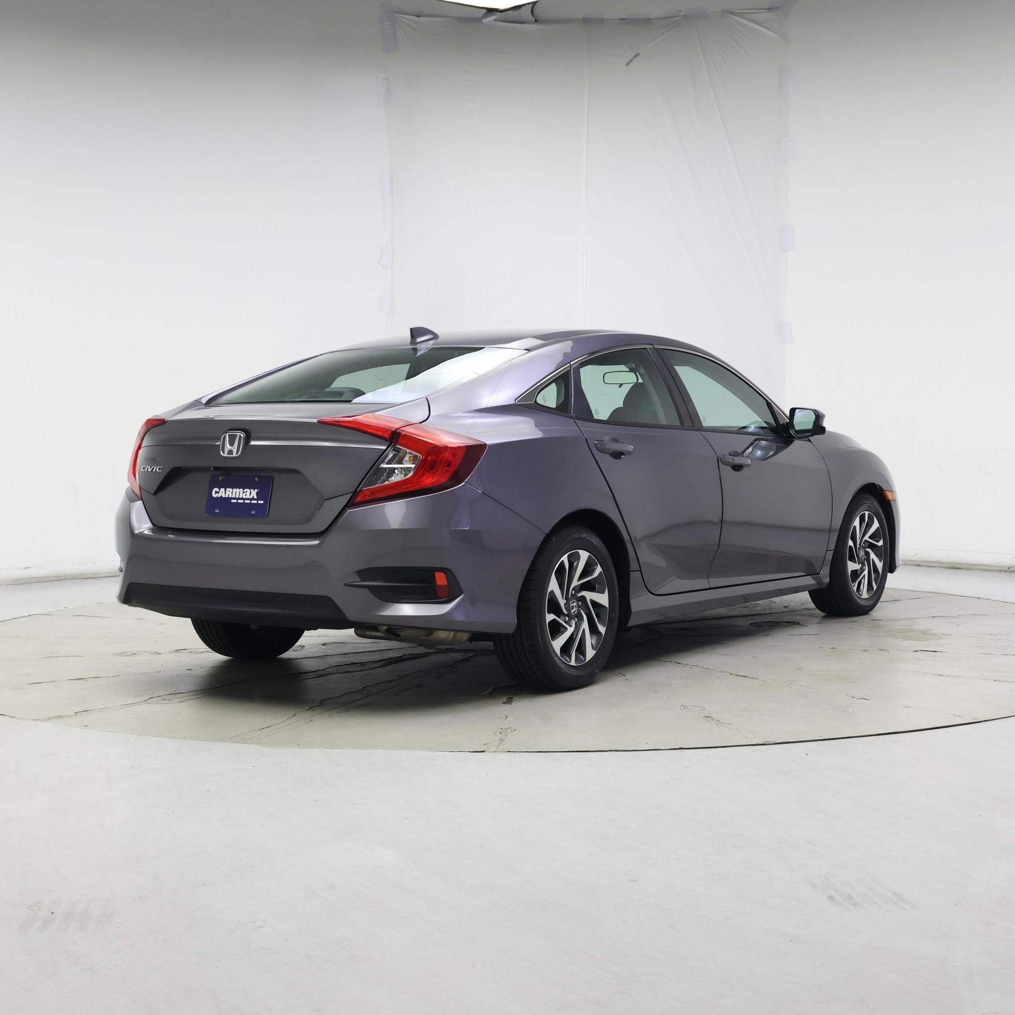 Thumbnail: 2017 Honda Civic - 8