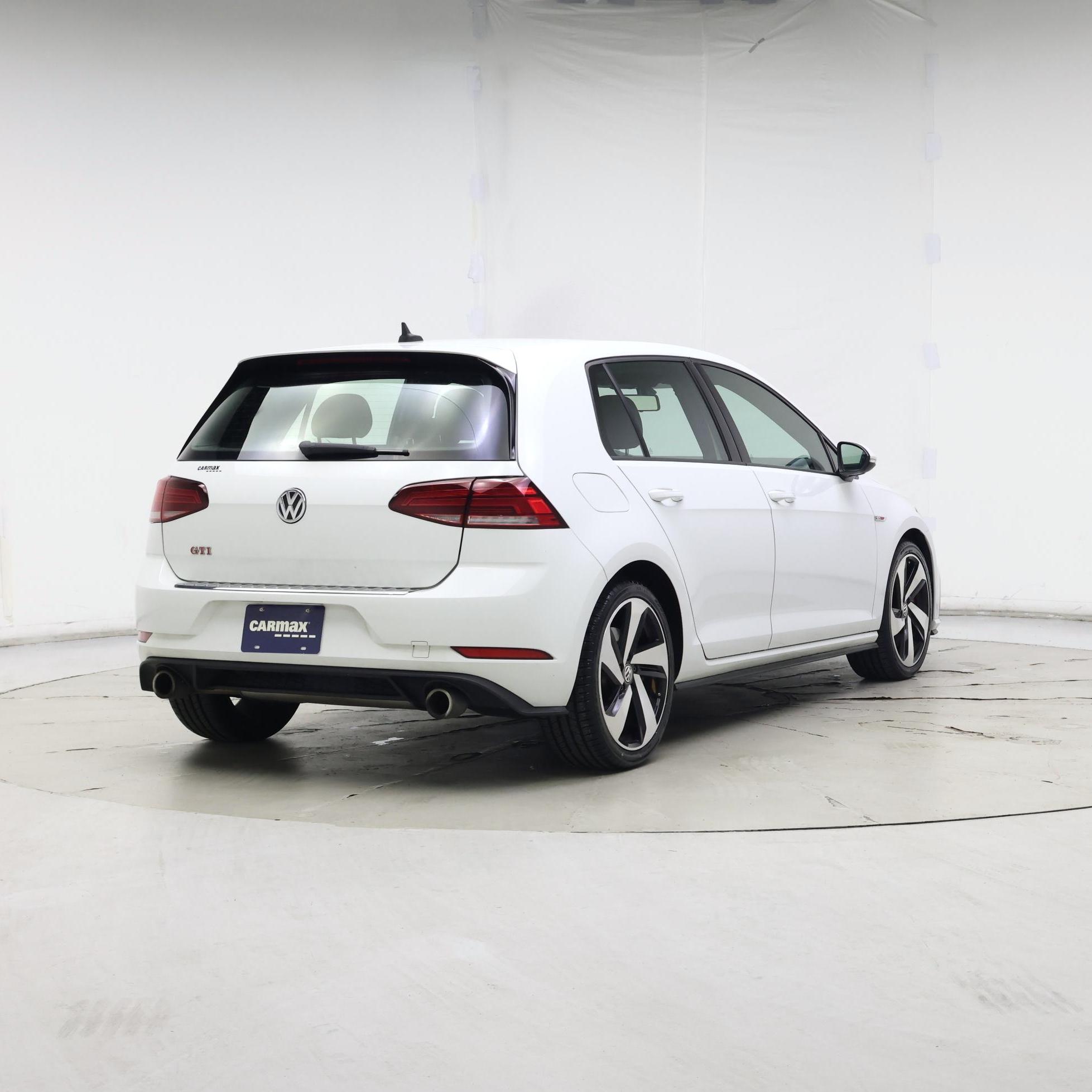 Thumbnail: 2020 Volkswagen Golf - 8