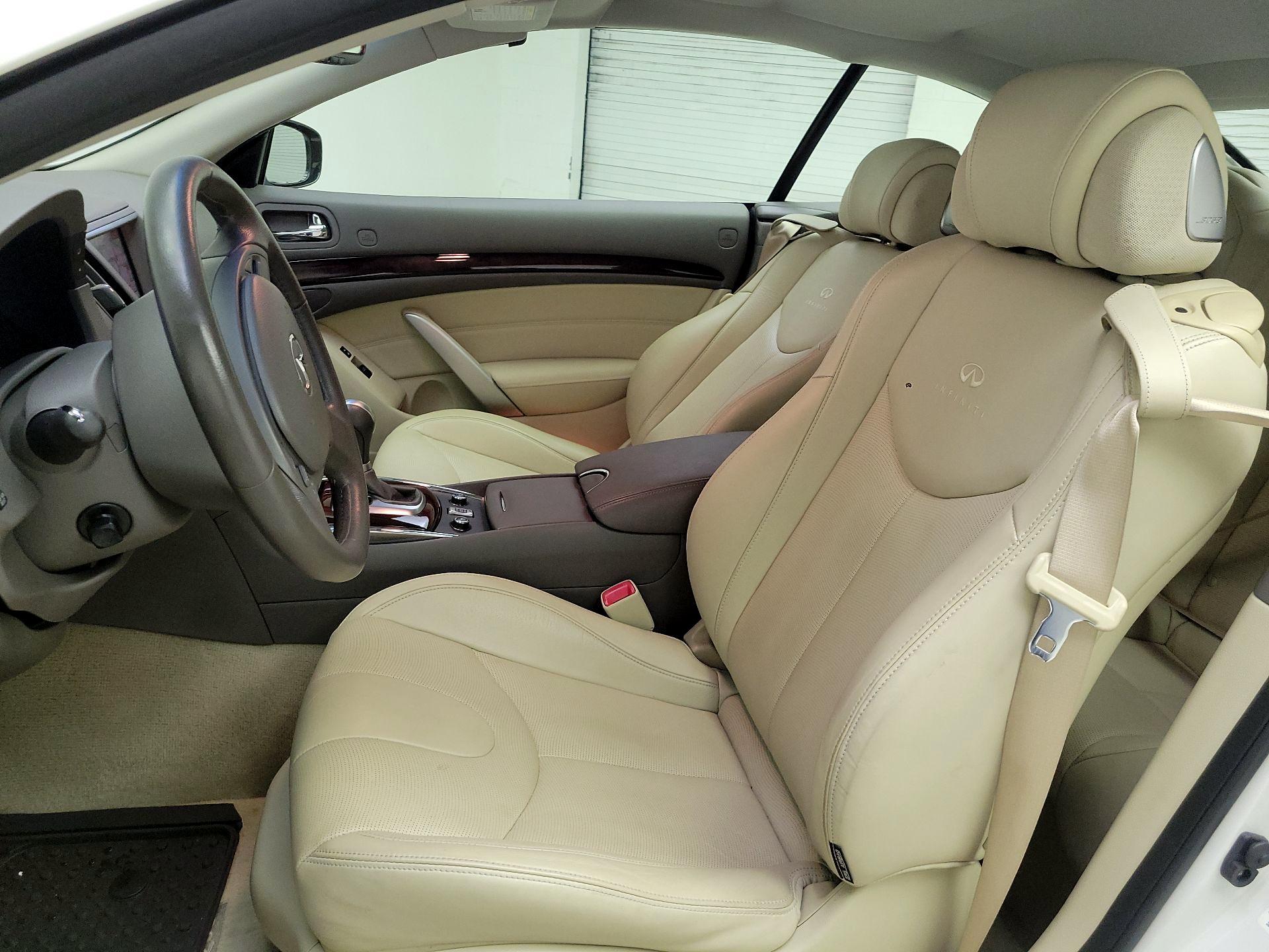 Thumbnail: 2014 INFINITI Q60 - 11