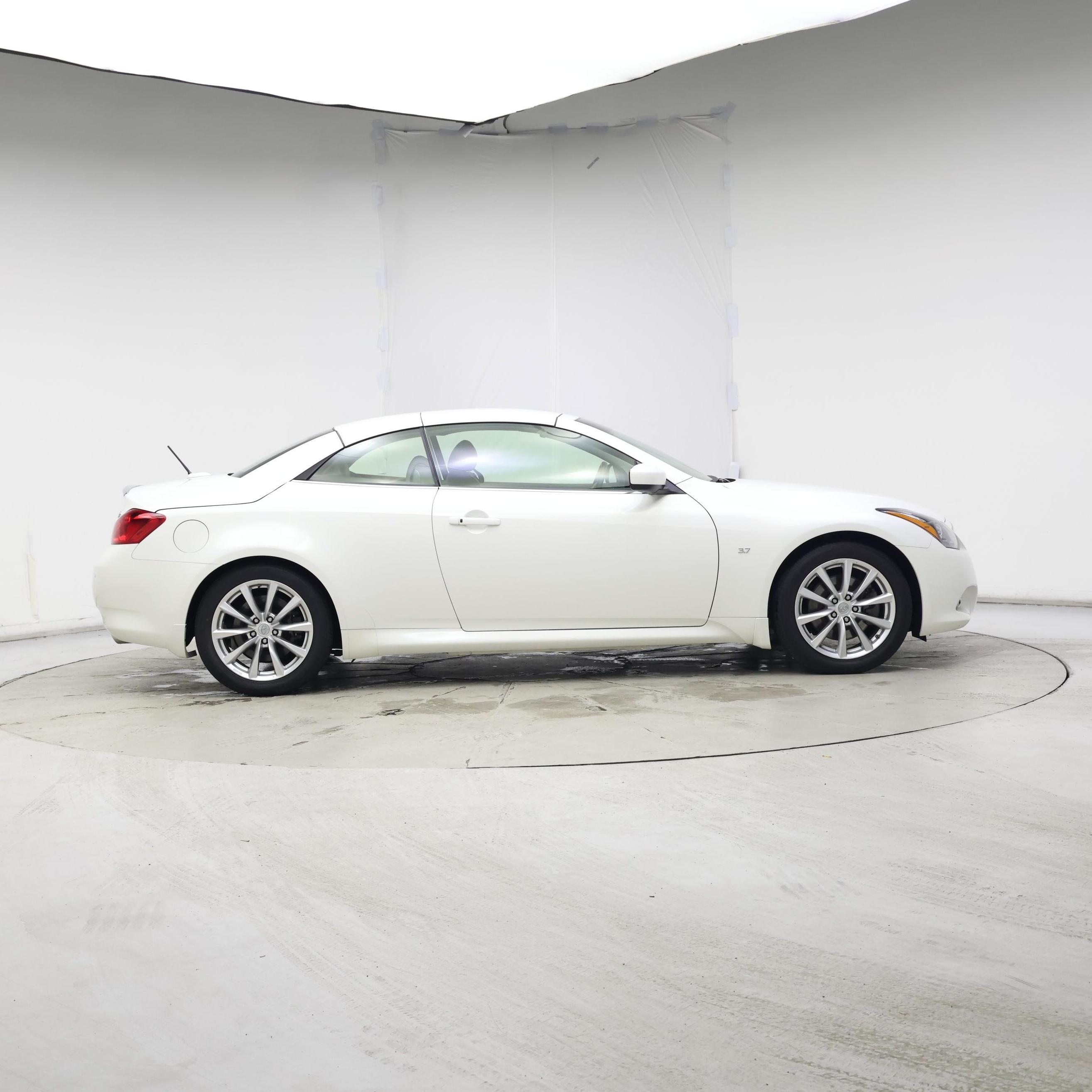 Thumbnail: 2014 INFINITI Q60 - 7