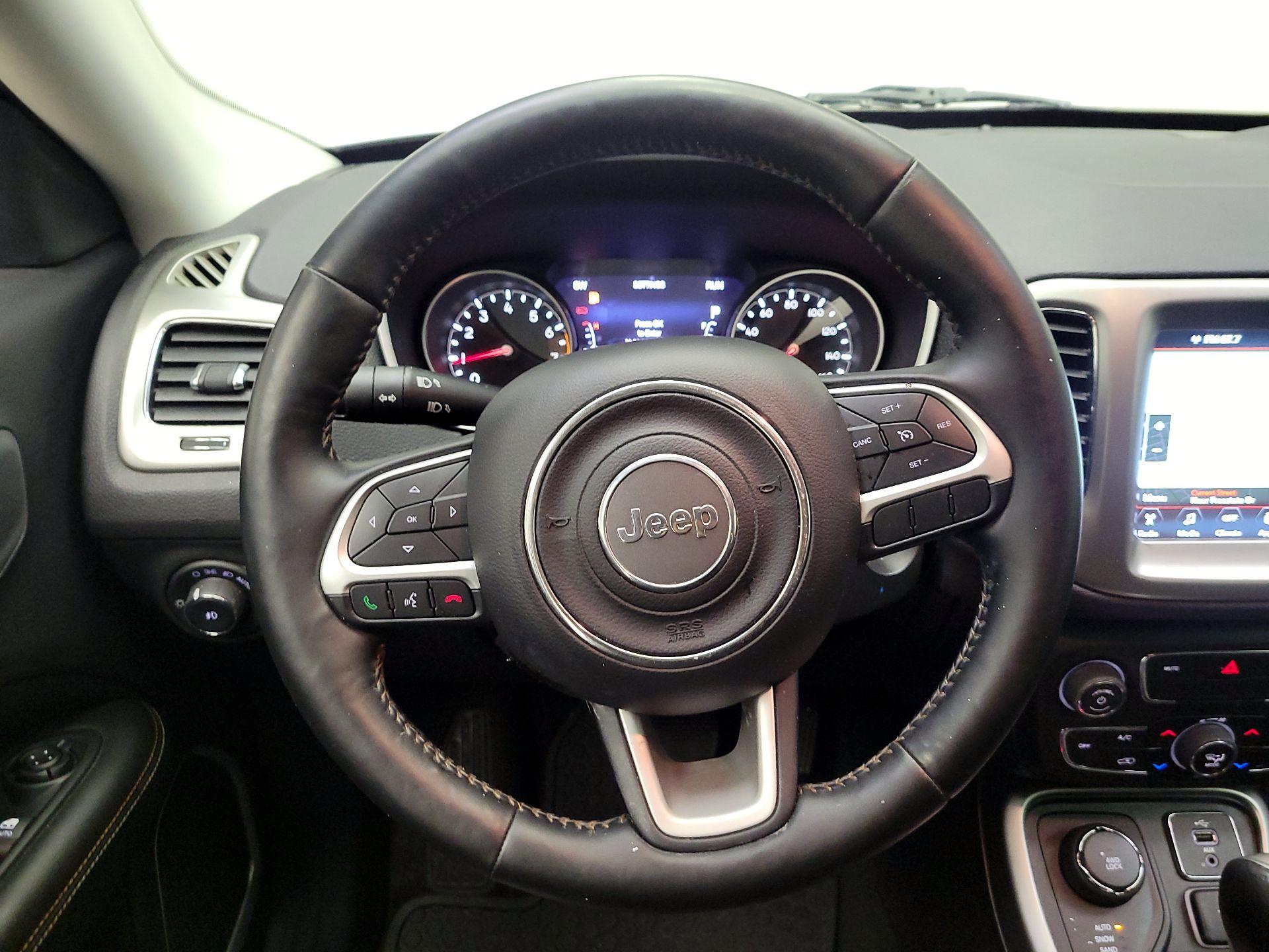 Thumbnail: 2018 Jeep Compass - 10