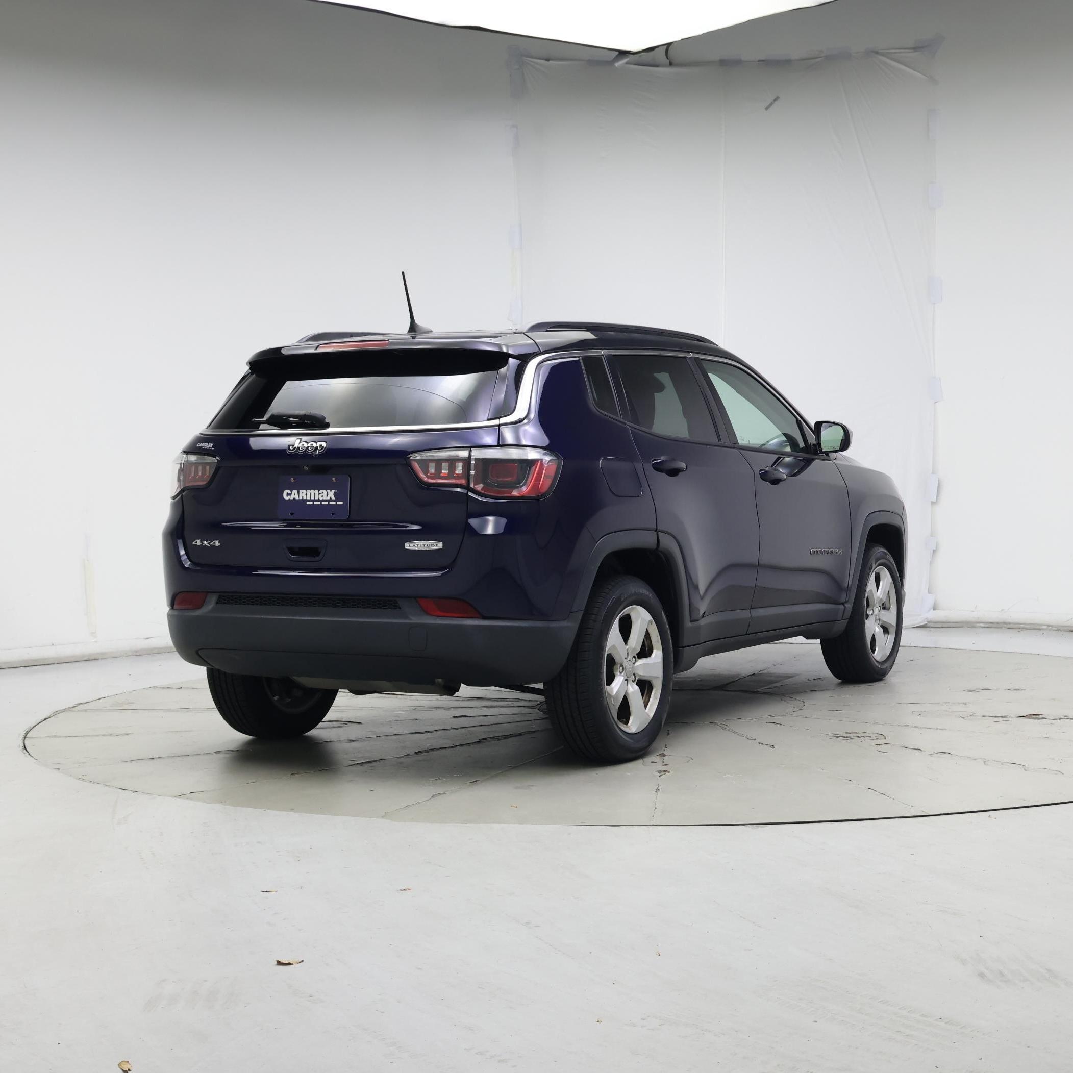 Thumbnail: 2018 Jeep Compass - 8