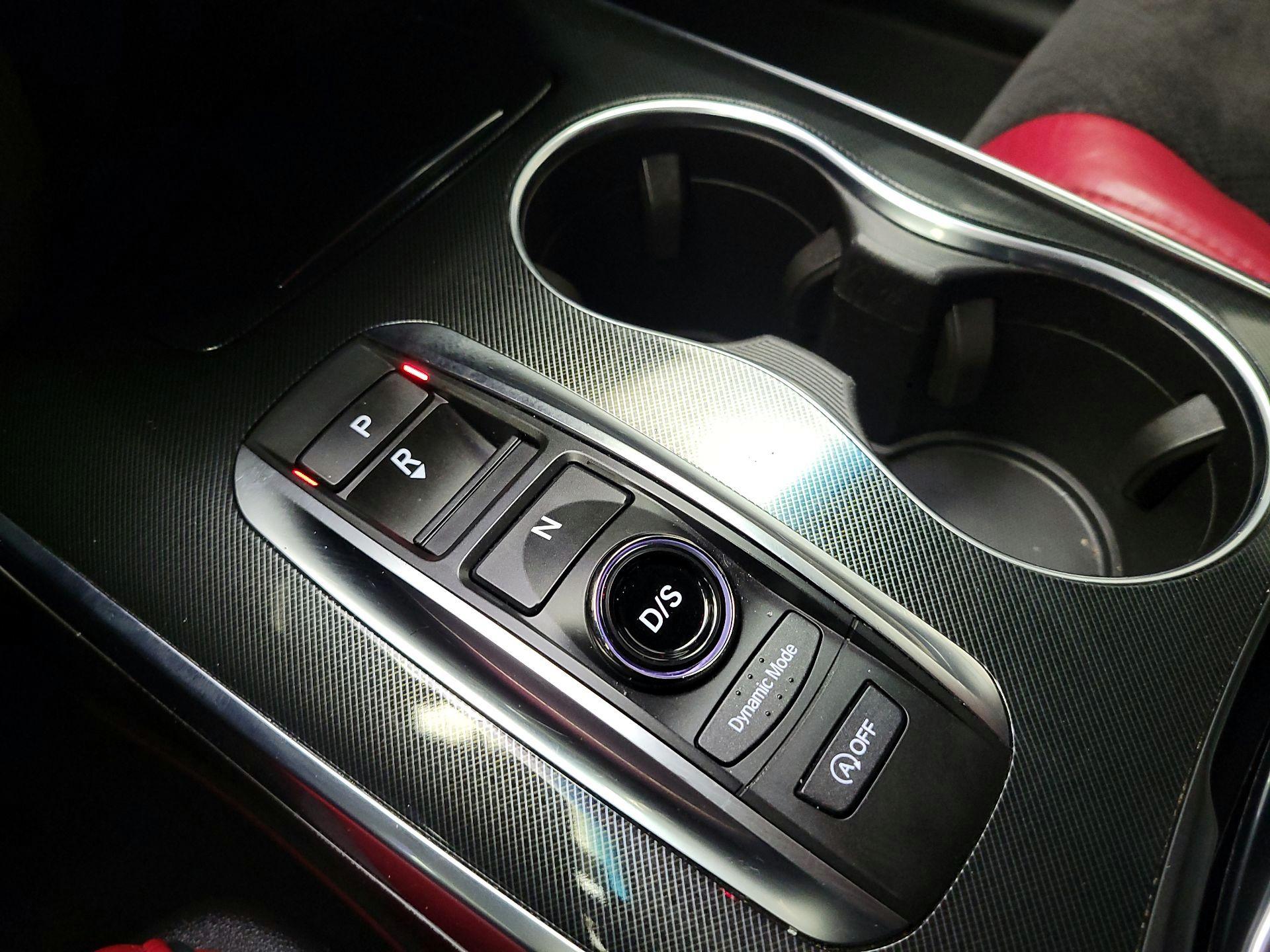 Thumbnail: 2020 Acura MDX - 18