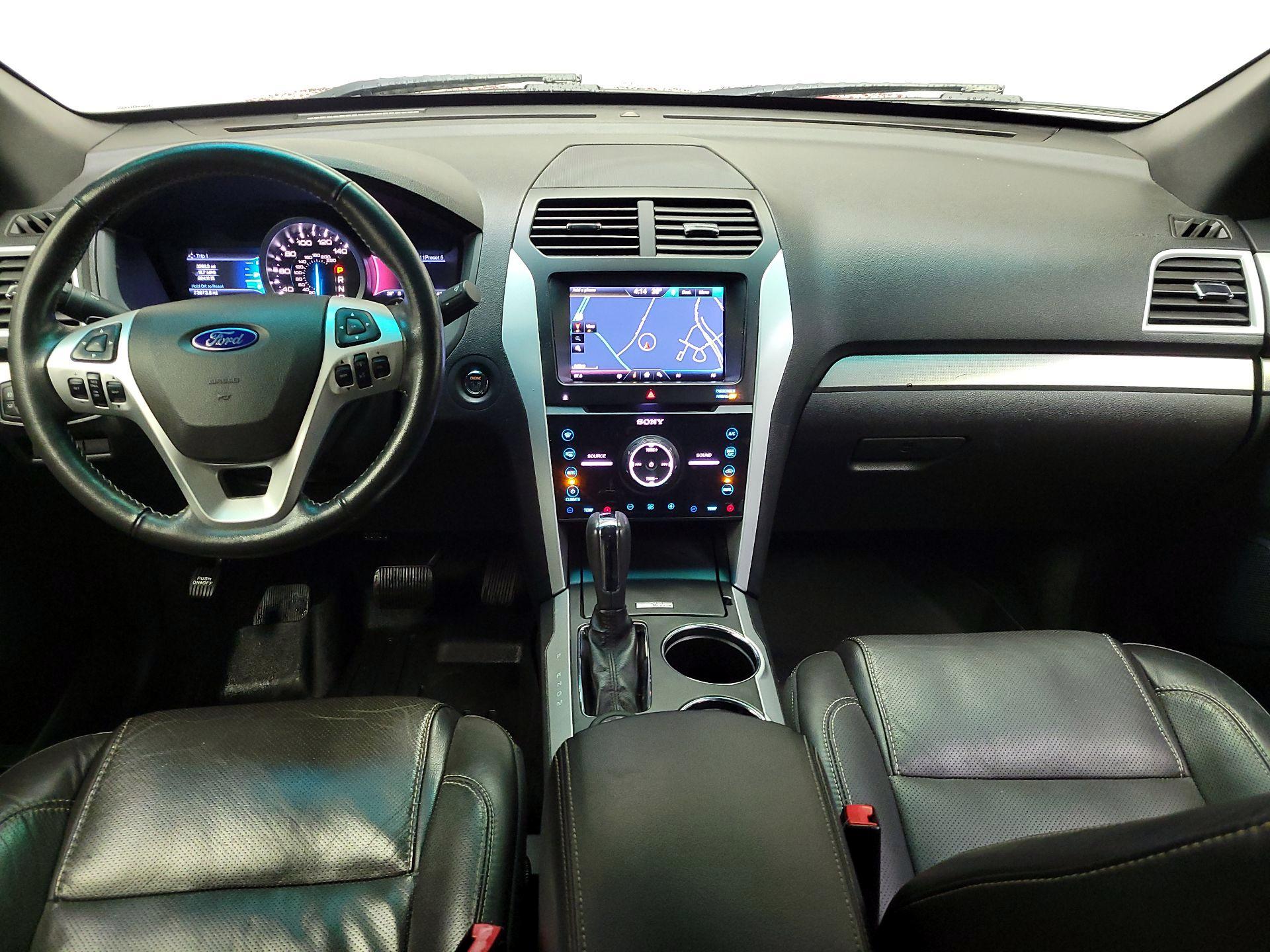 Thumbnail: 2014 Ford Explorer - 9