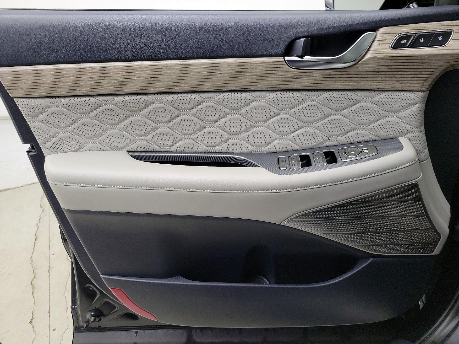 Thumbnail: 2022 Hyundai Palisade - 12