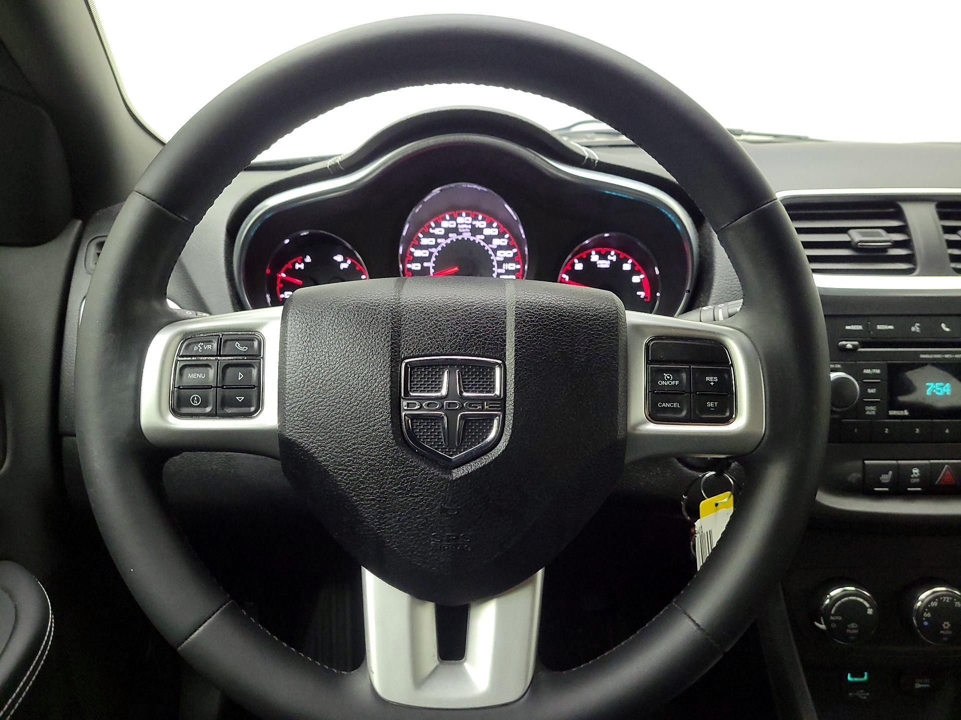 Thumbnail: 2014 Dodge Avenger - 10