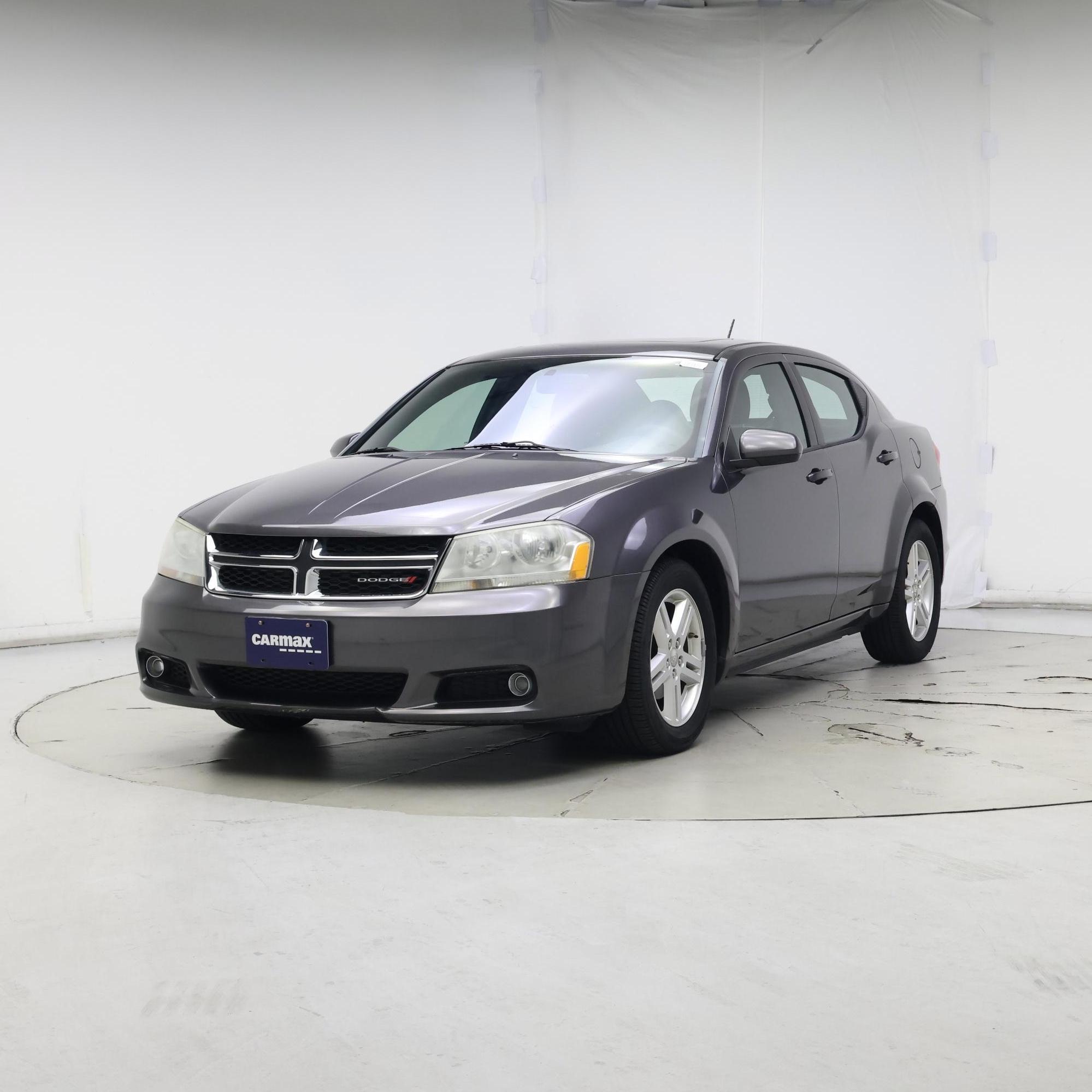 Thumbnail: 2014 Dodge Avenger - 4