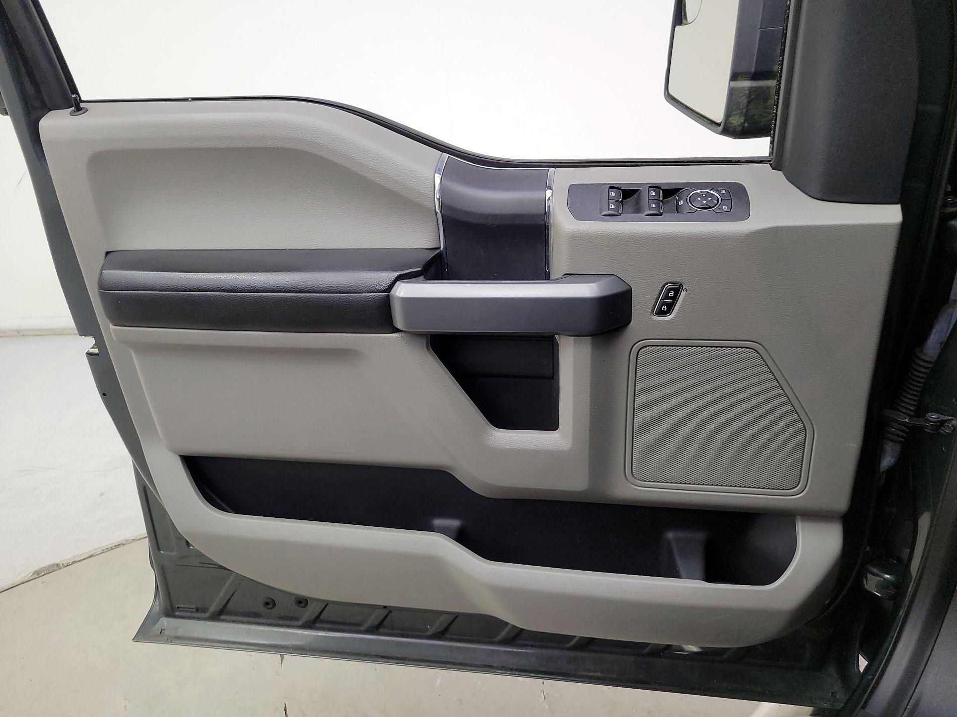 Thumbnail: 2018 Ford F-150 - 12