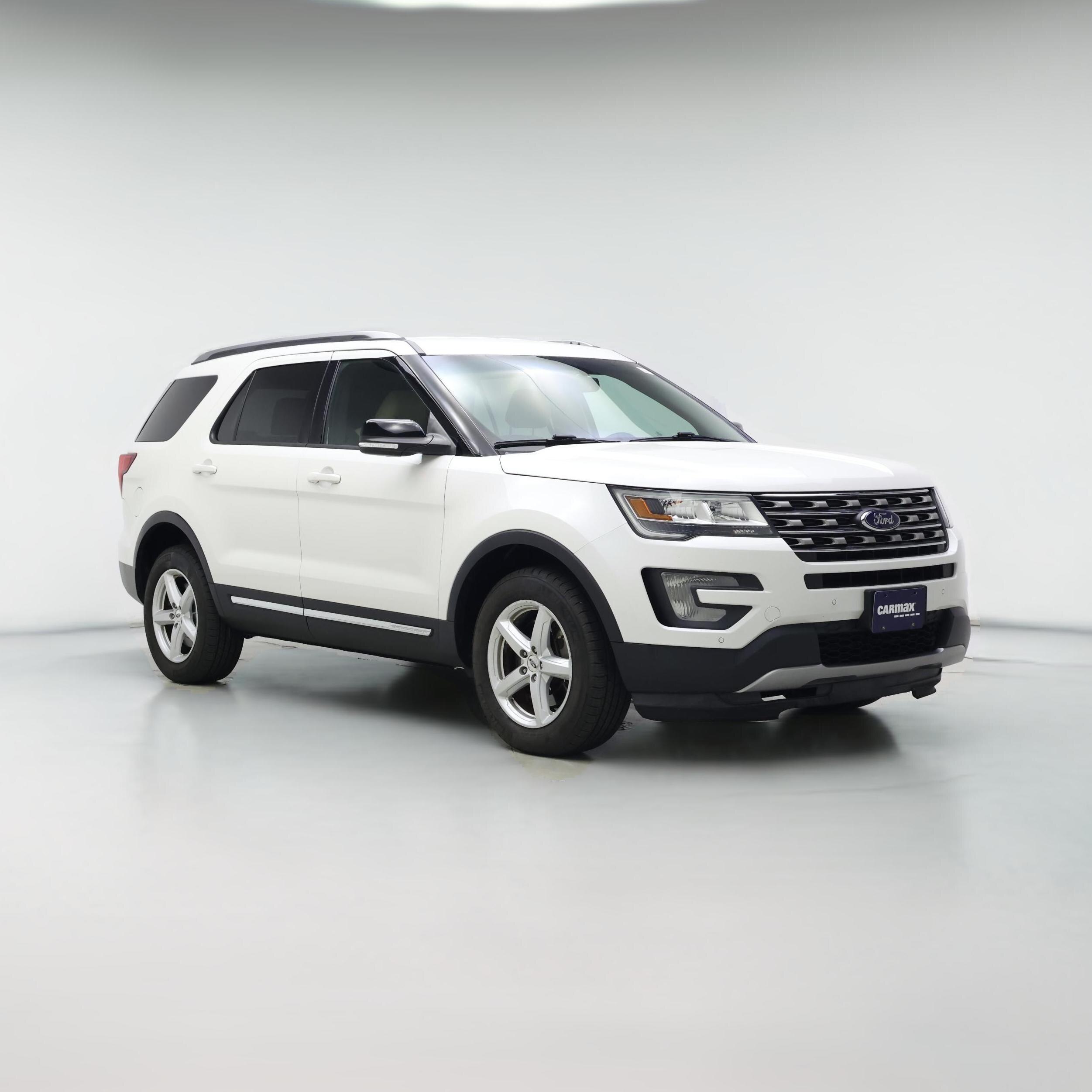 Thumbnail: 2016 Ford Explorer - 1
