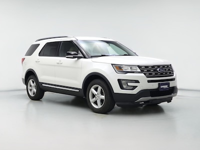 White 2016 Ford Explorer XLT