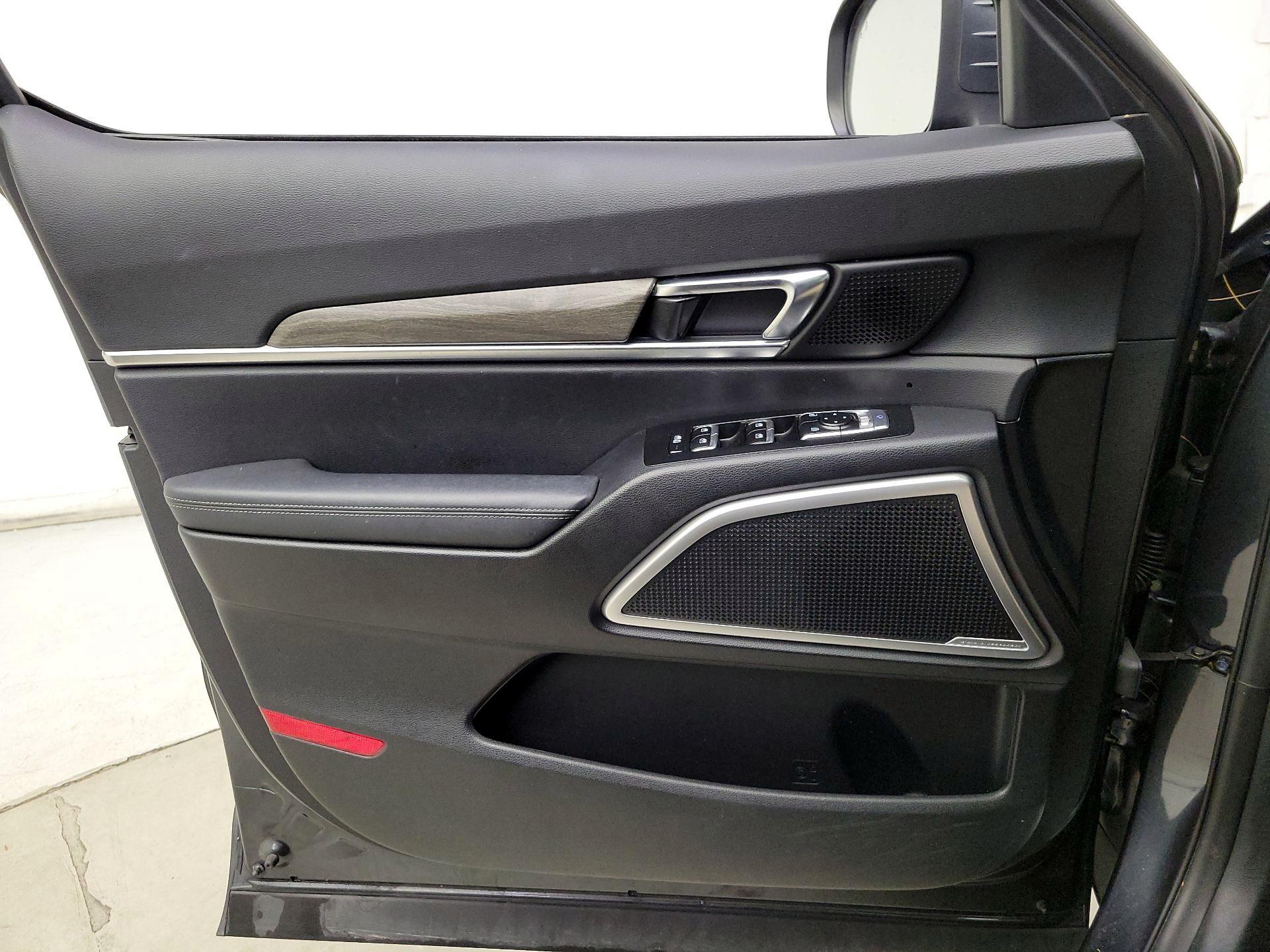 Thumbnail: 2022 Kia Telluride - 12