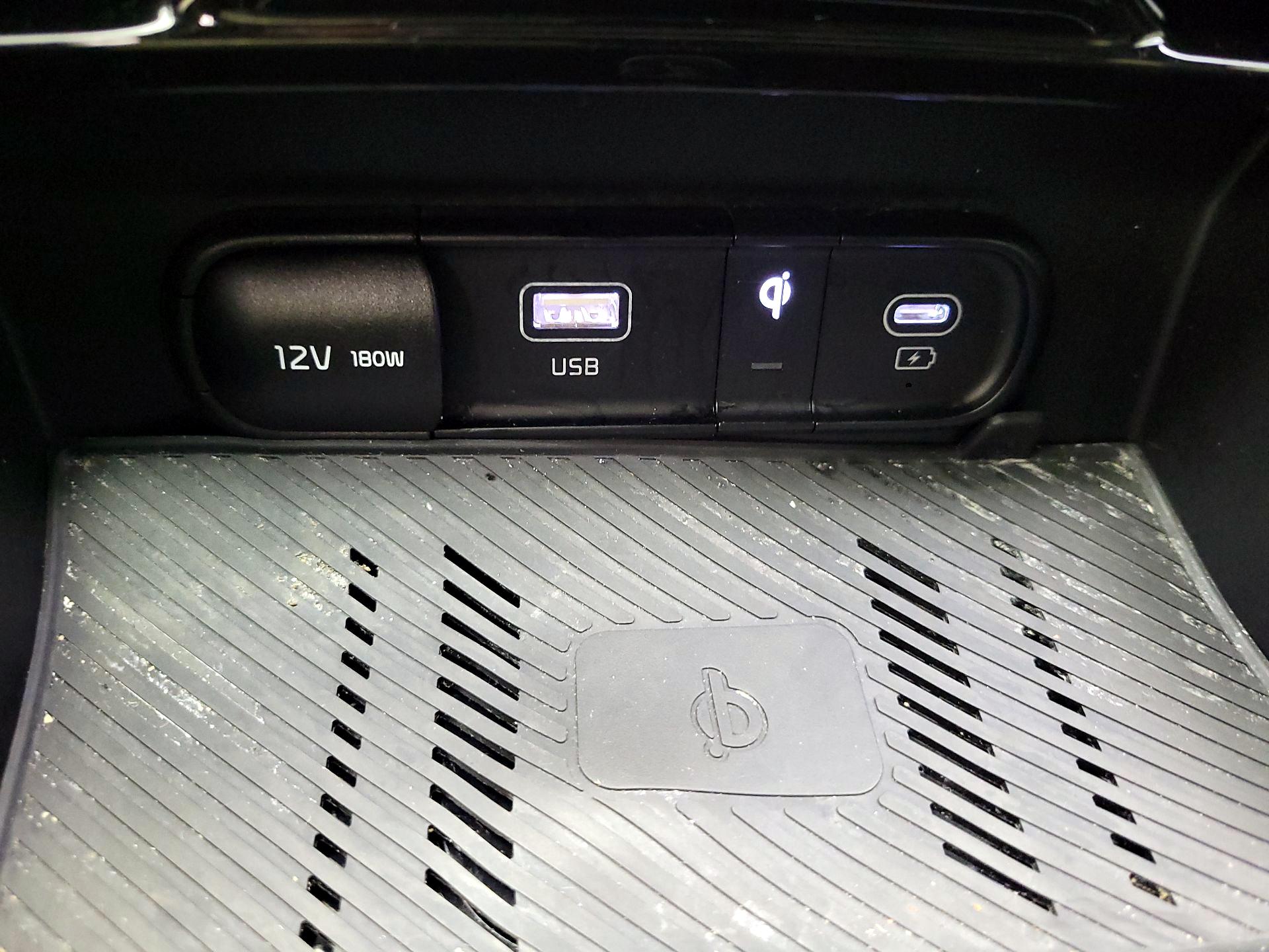 Thumbnail: 2023 Kia Sportage - 18