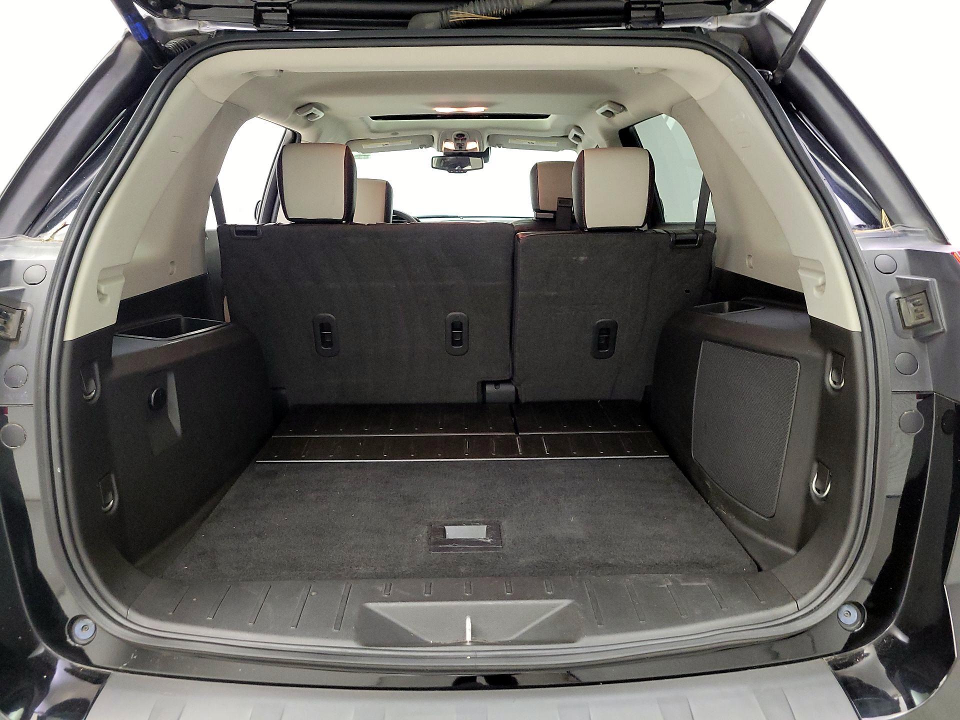 Thumbnail: 2015 GMC Terrain - 19