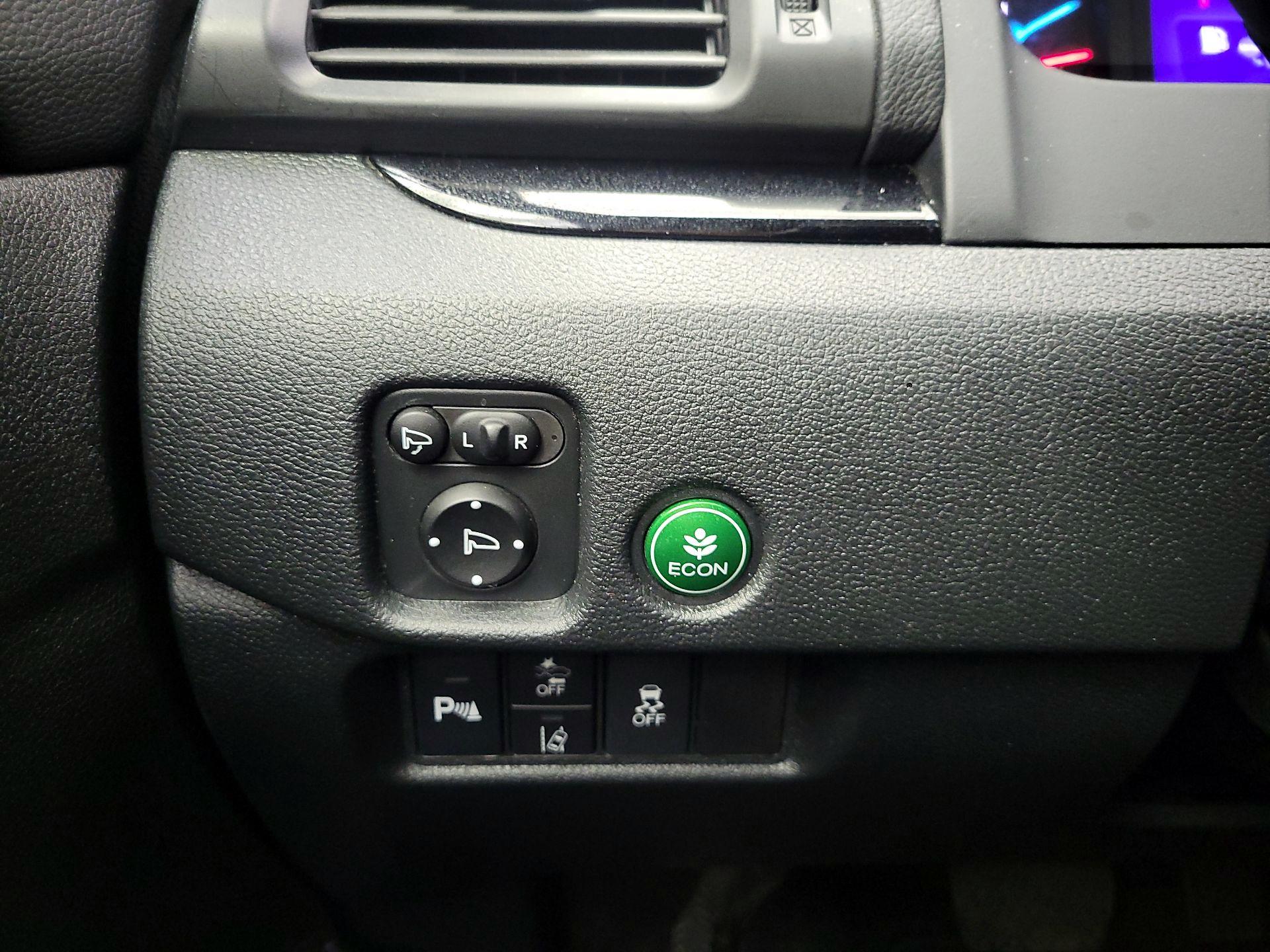 Thumbnail: 2022 Honda Pilot - 13