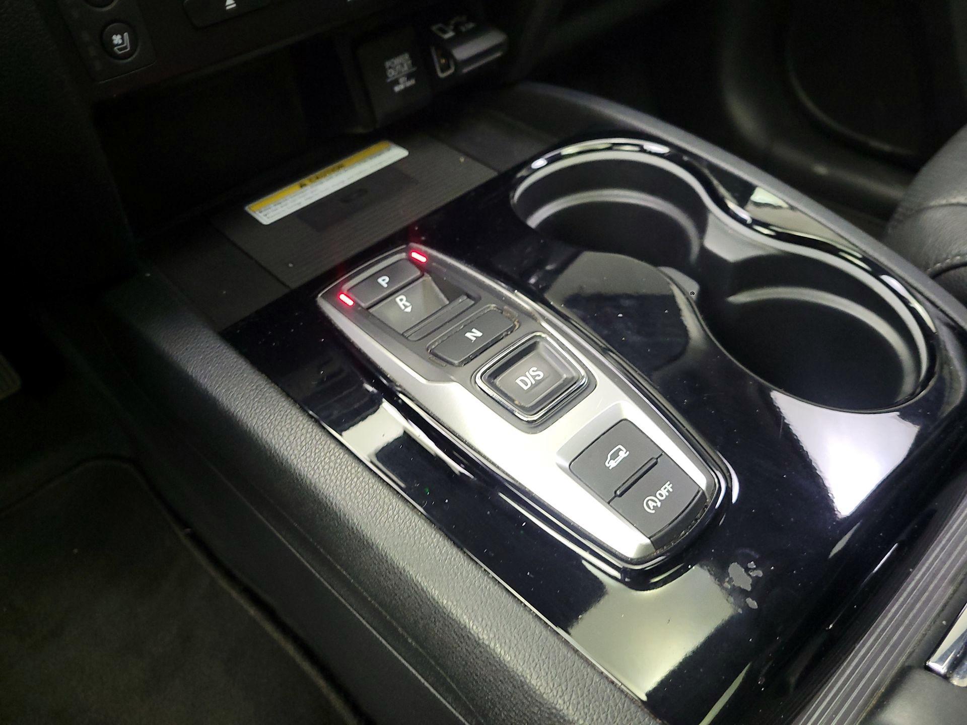 Thumbnail: 2022 Honda Pilot - 18