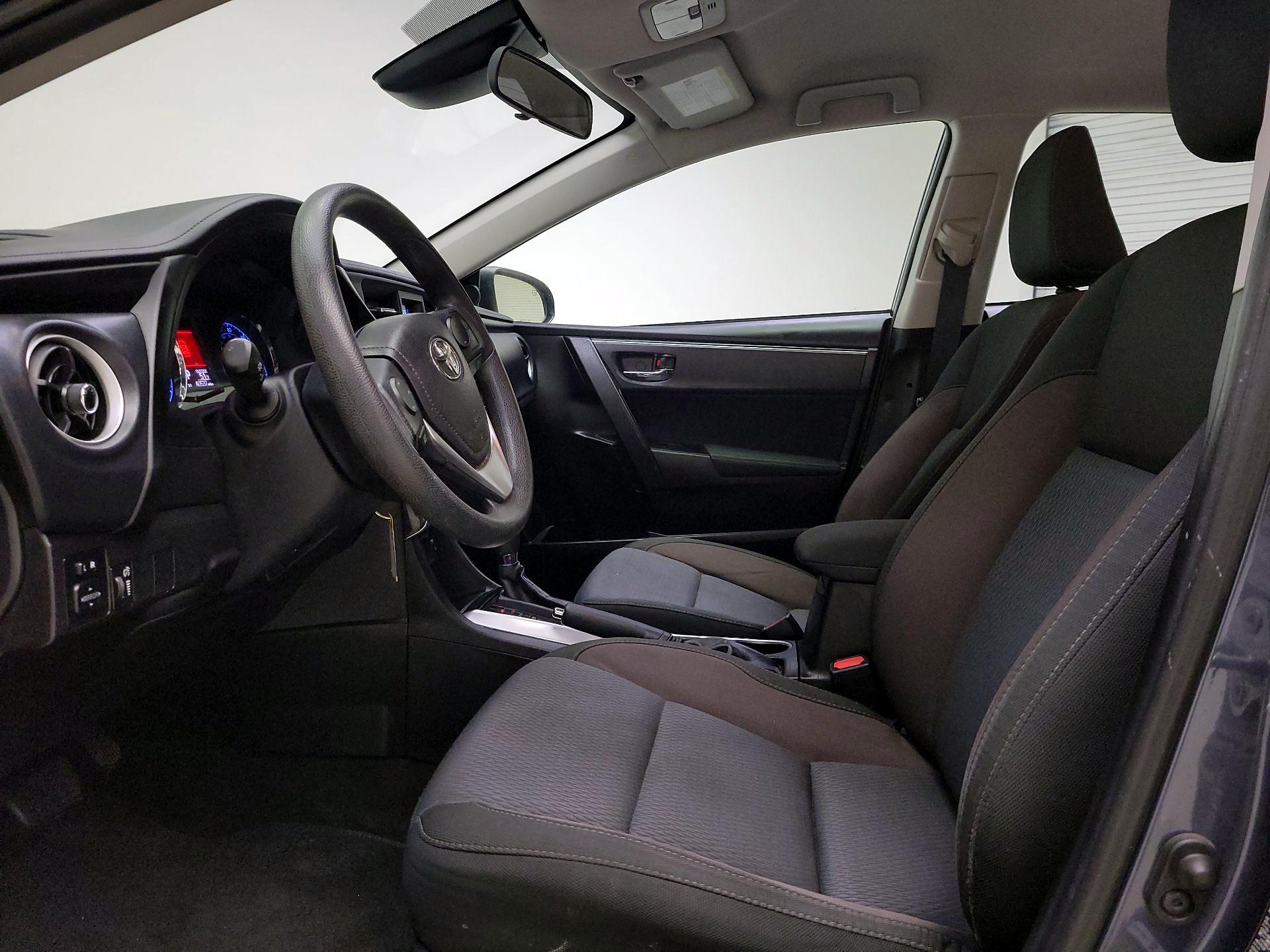 Thumbnail: 2018 Toyota Corolla - 11