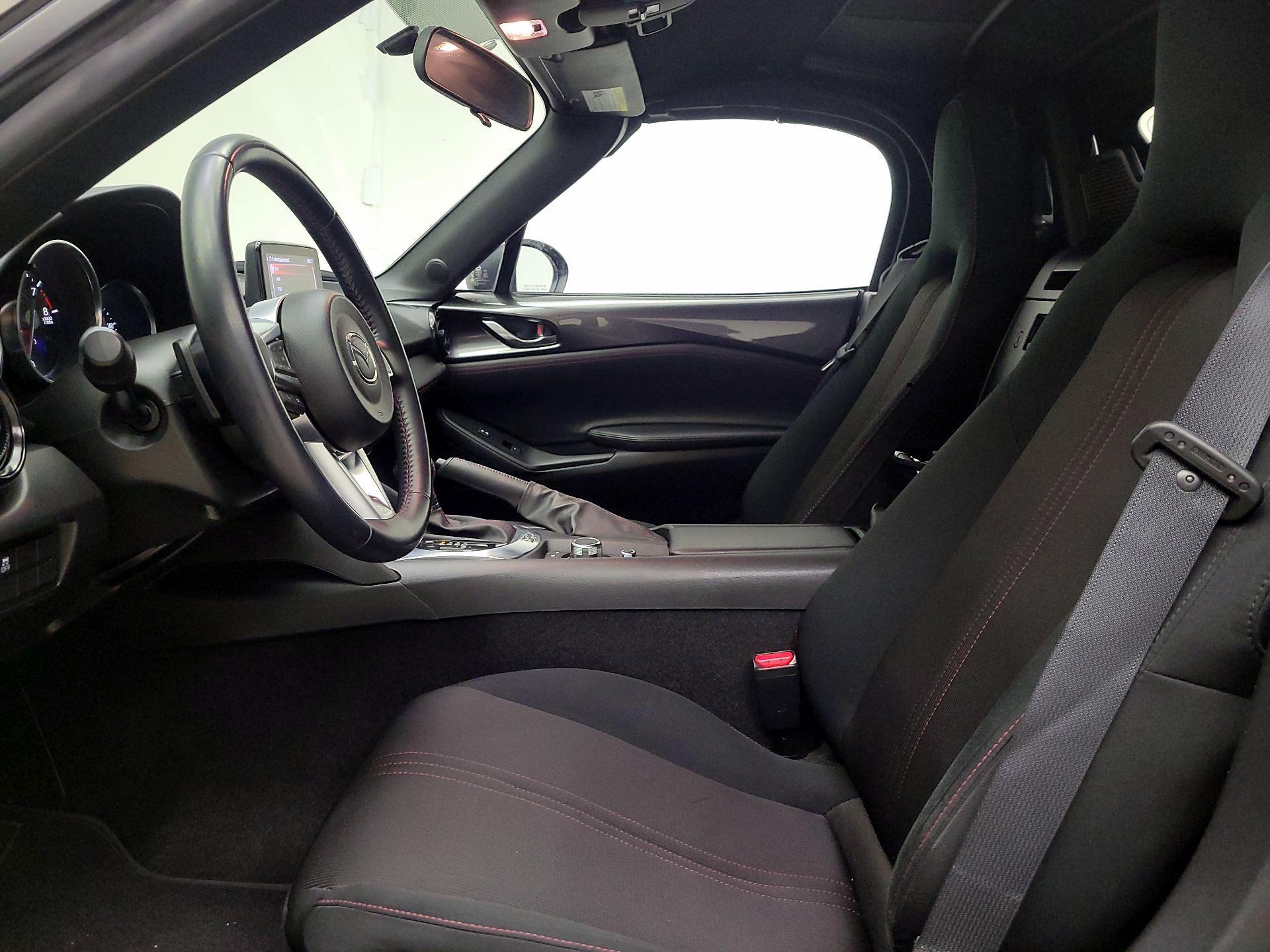 Thumbnail: 2019 Mazda MX-5 Miata - 11