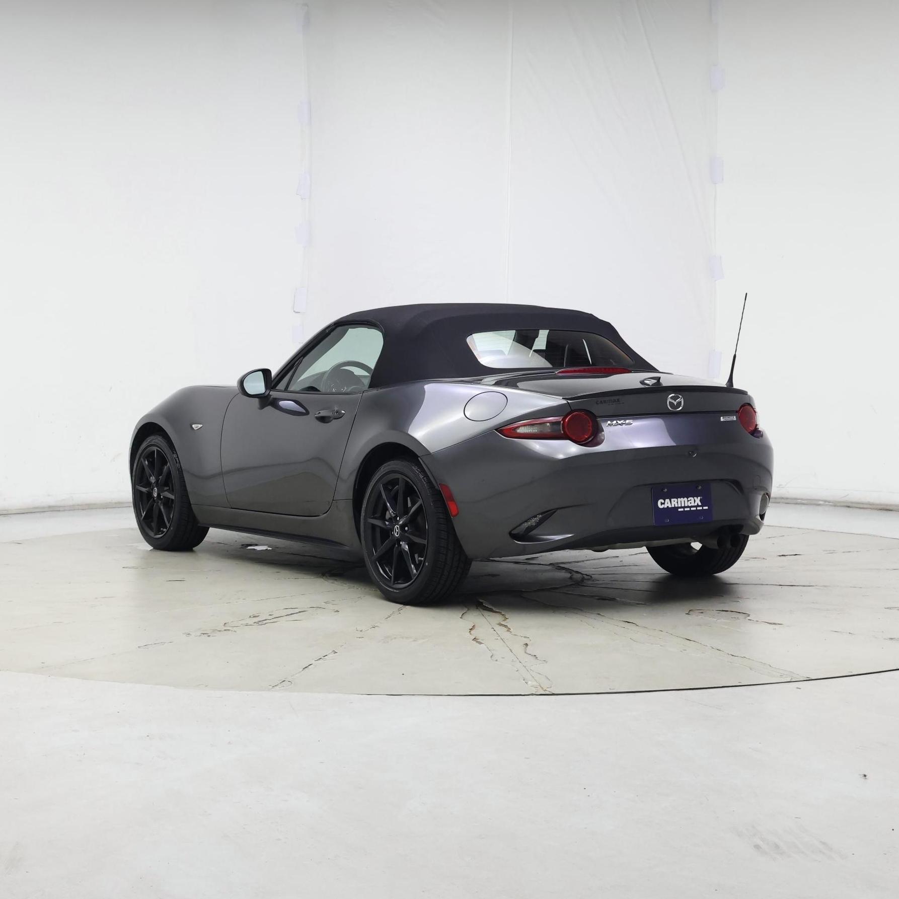 Thumbnail: 2019 Mazda MX-5 Miata - 2