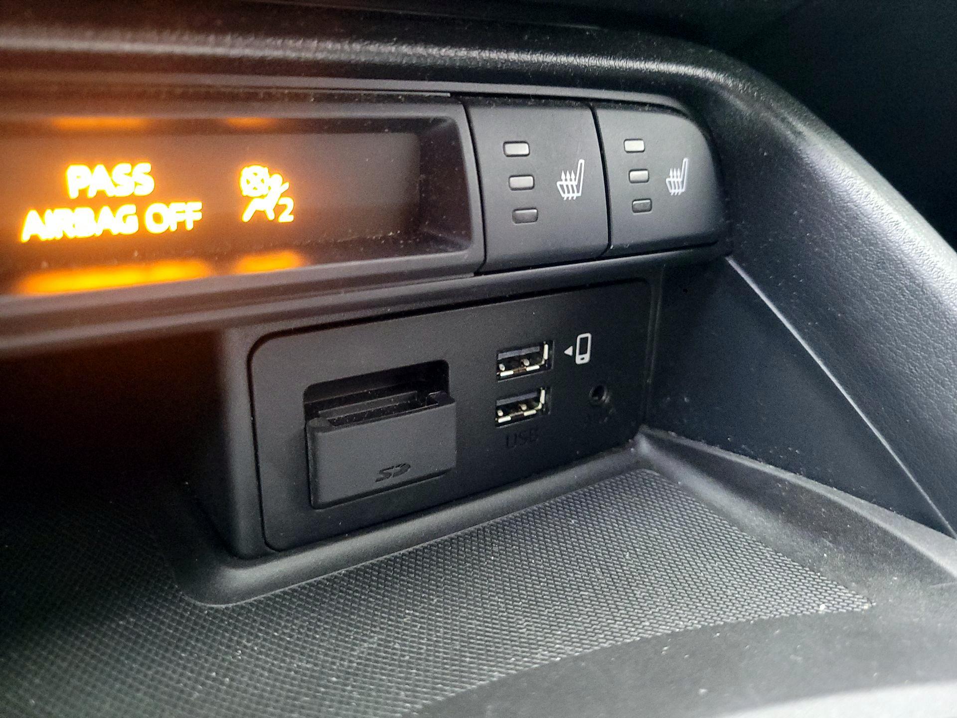 Thumbnail: 2019 Mazda MX-5 Miata - 19