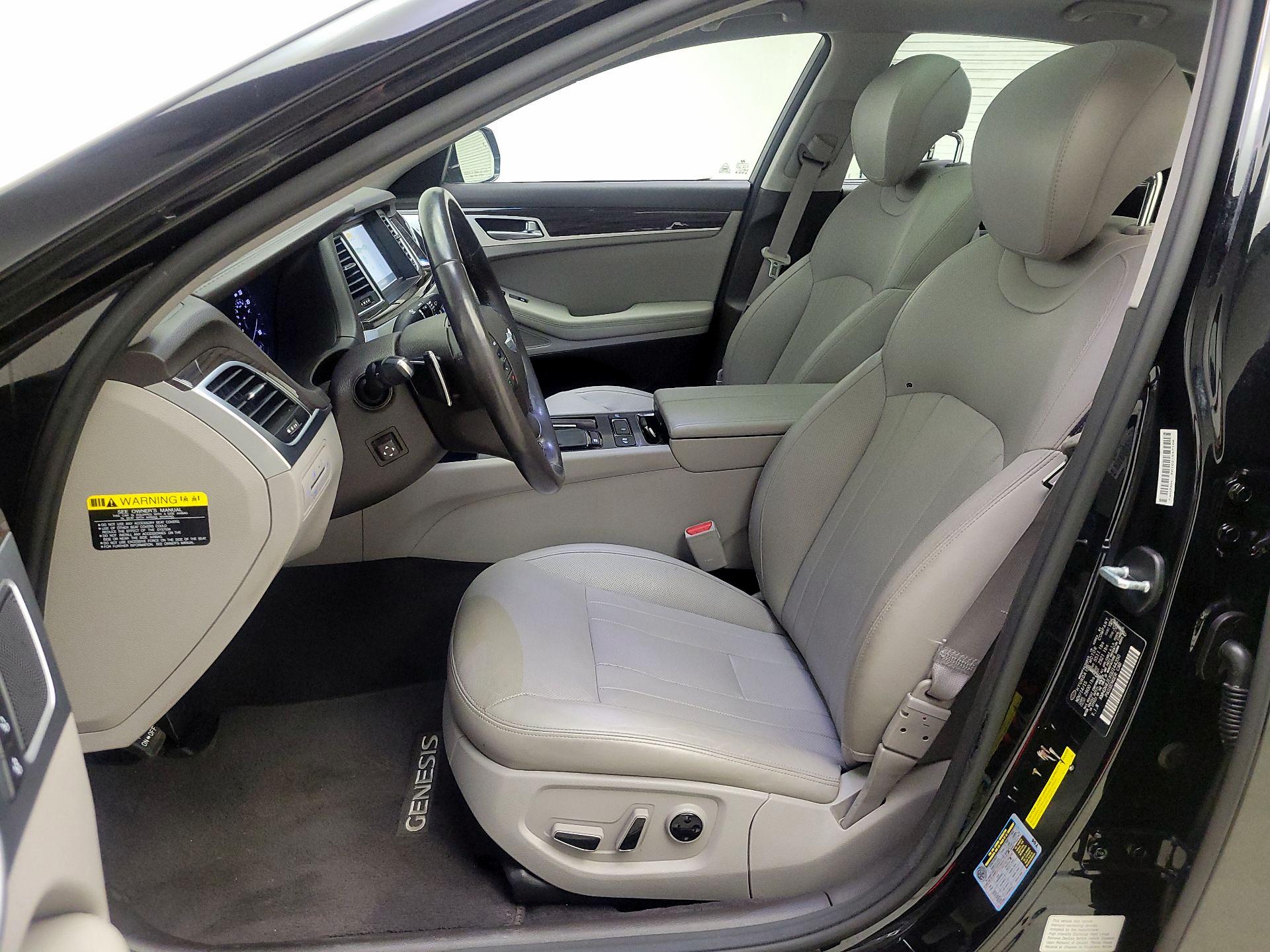 Thumbnail: 2016 Hyundai Genesis - 11