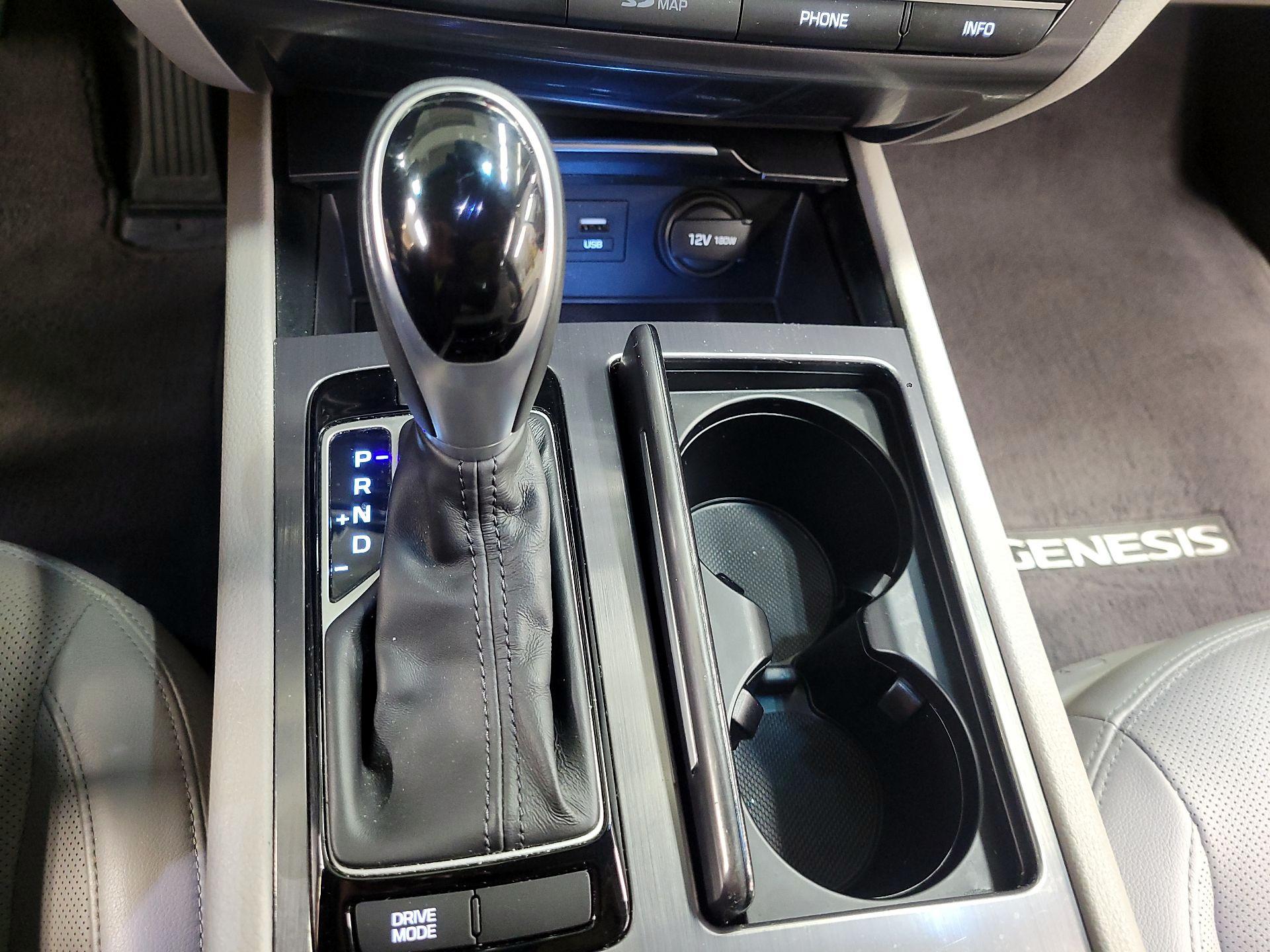 Thumbnail: 2016 Hyundai Genesis - 18