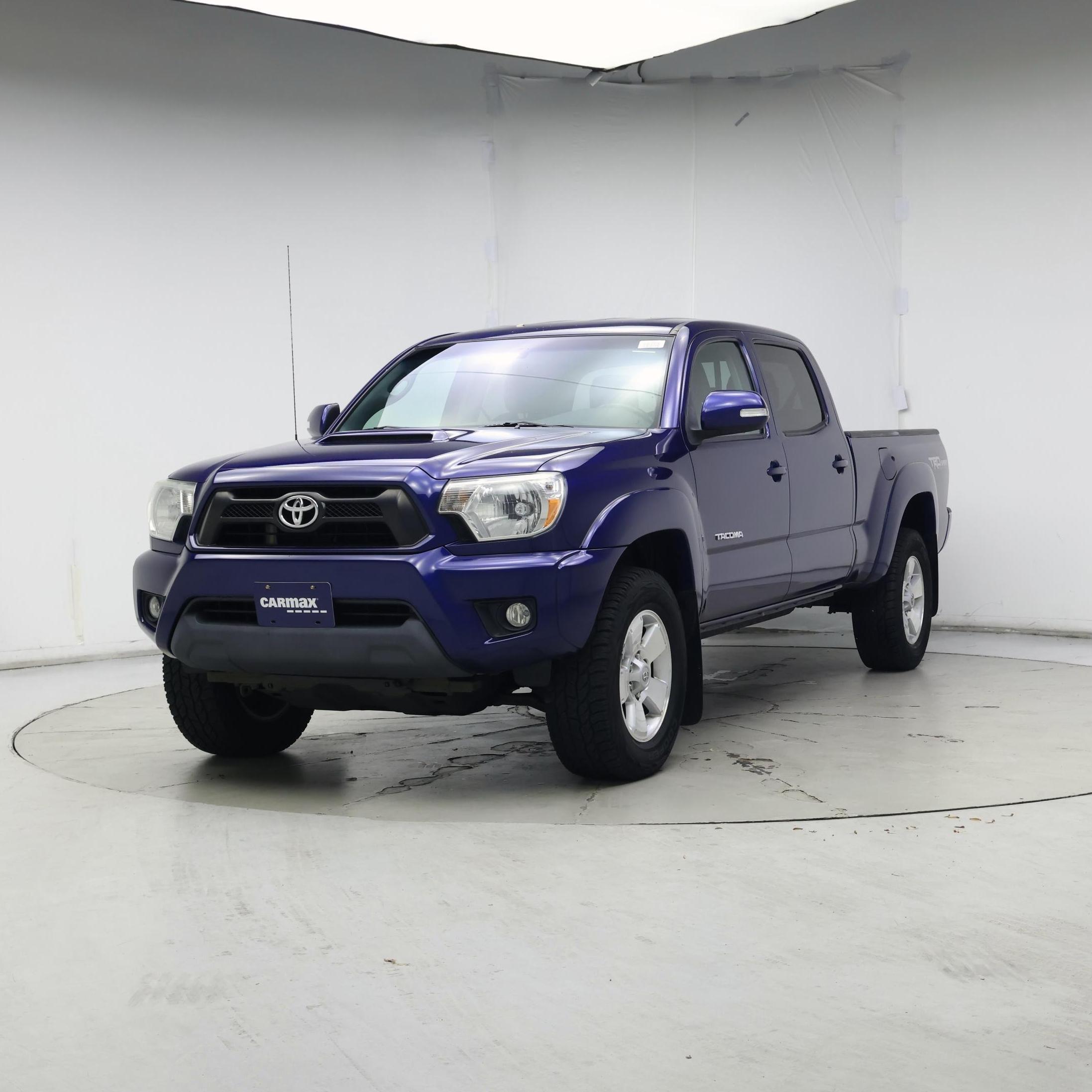 Thumbnail: 2014 Toyota Tacoma - 4