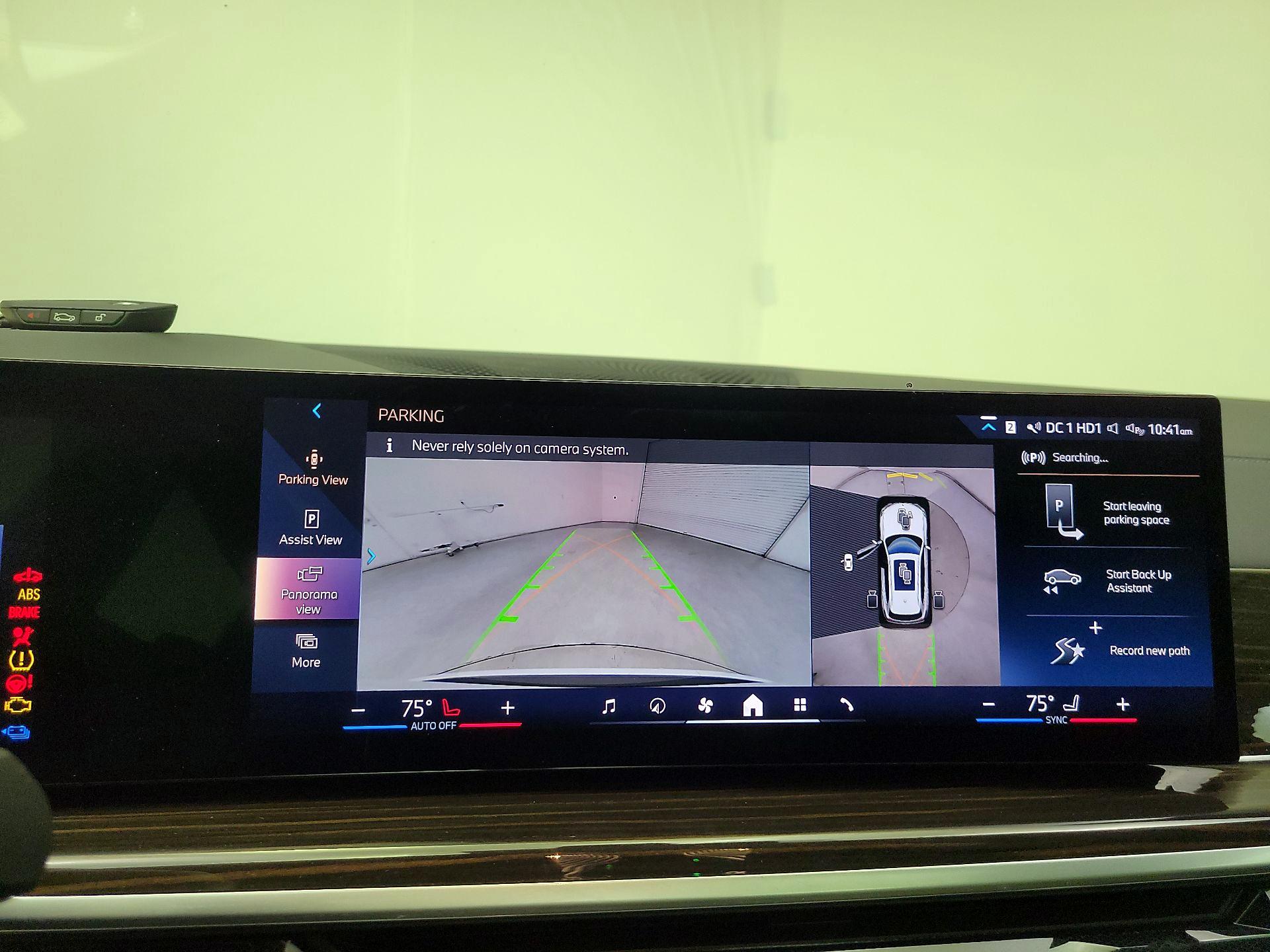 Thumbnail: 2024 BMW X5 - 15