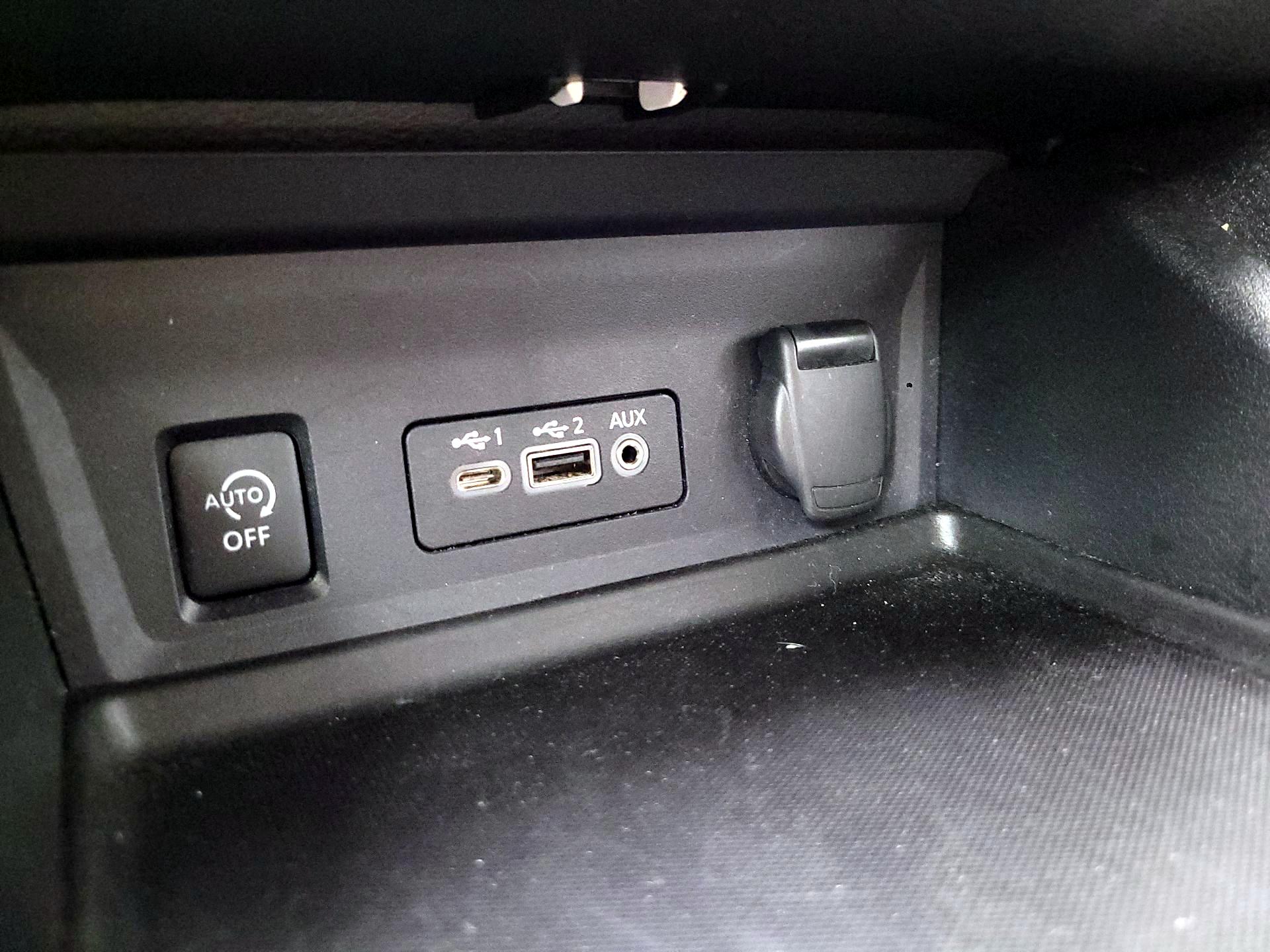 Thumbnail: 2024 Nissan Sentra - 18