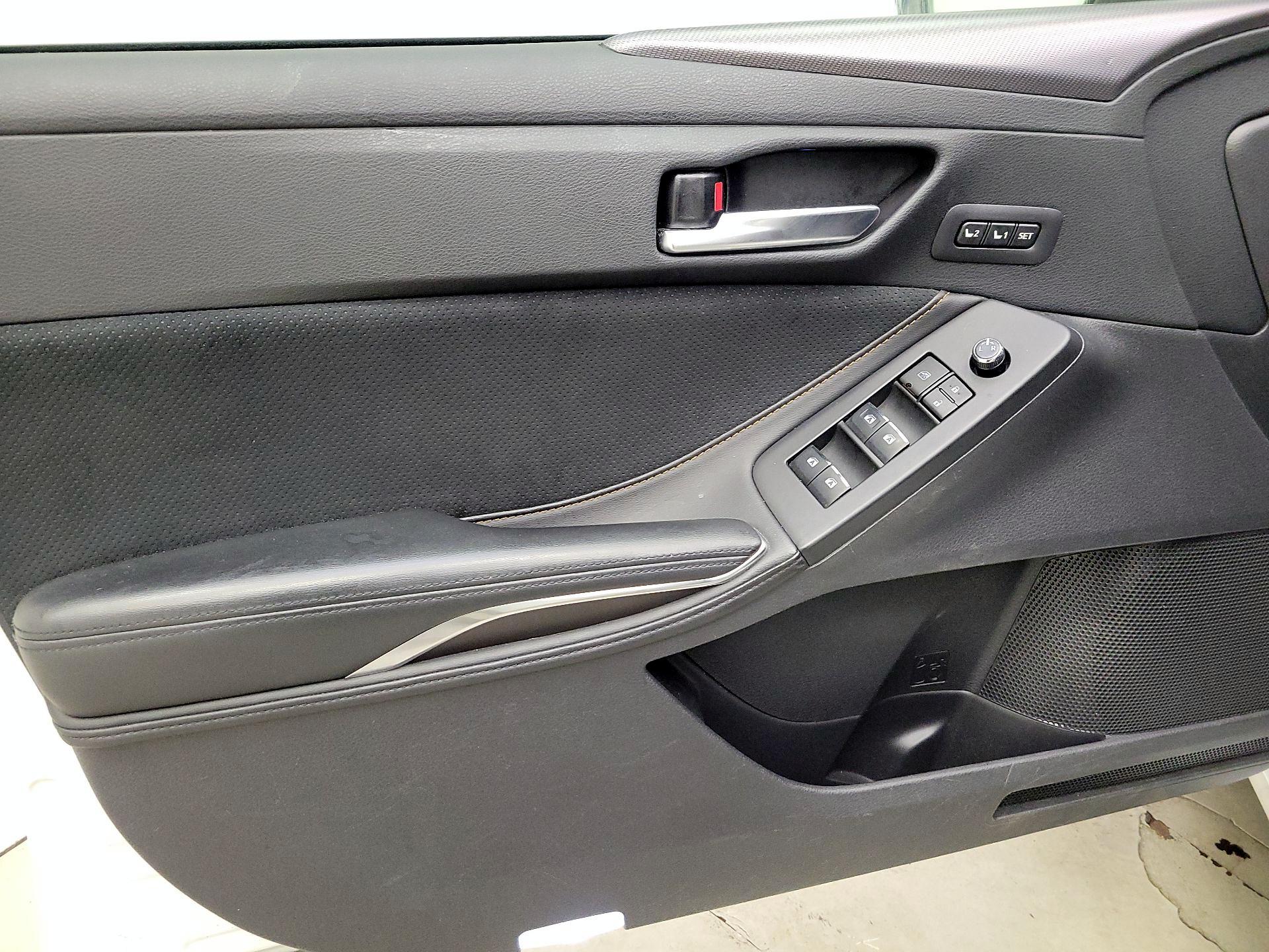 Thumbnail: 2019 Toyota Avalon - 12