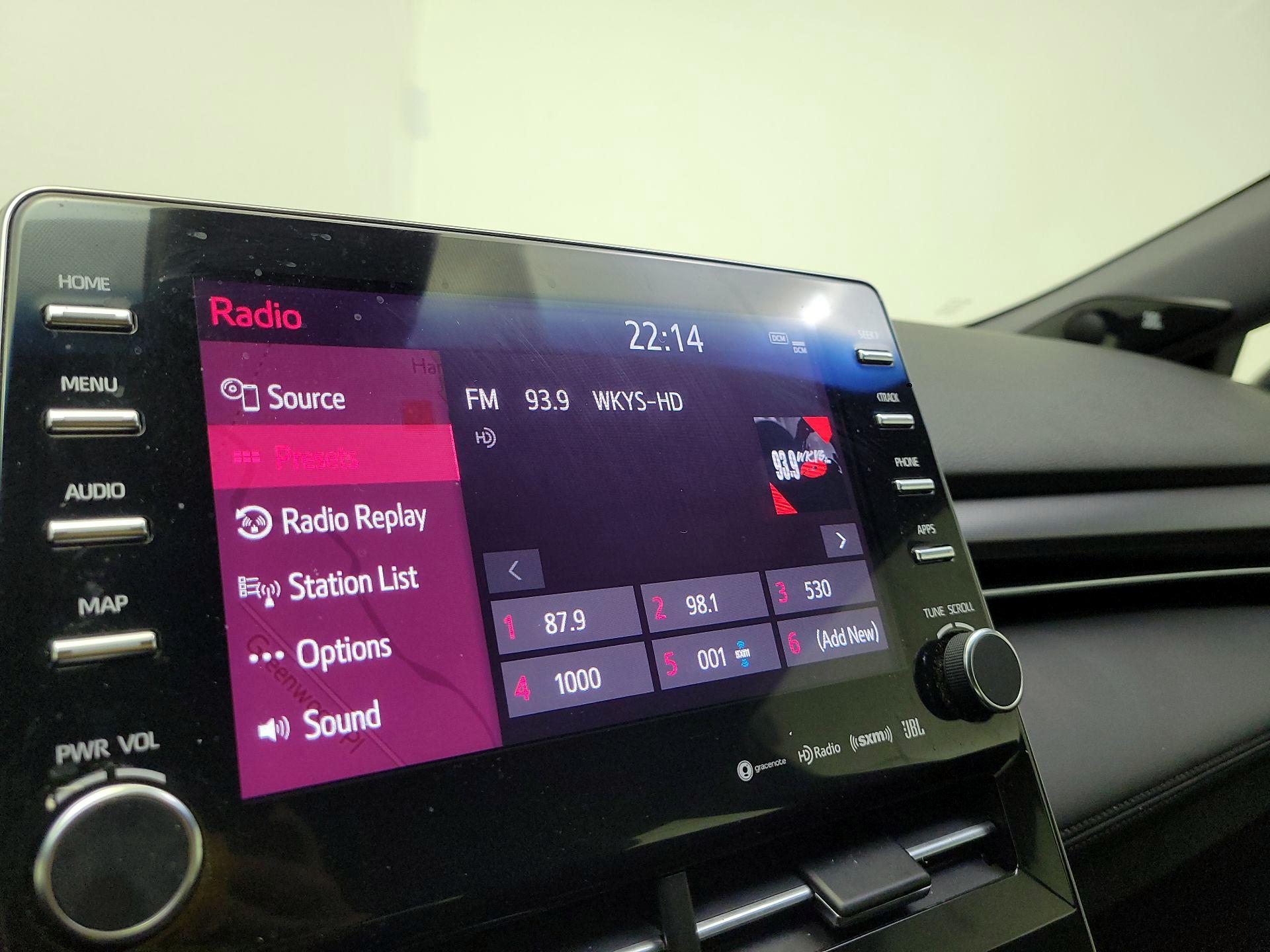 Thumbnail: 2019 Toyota Avalon - 16