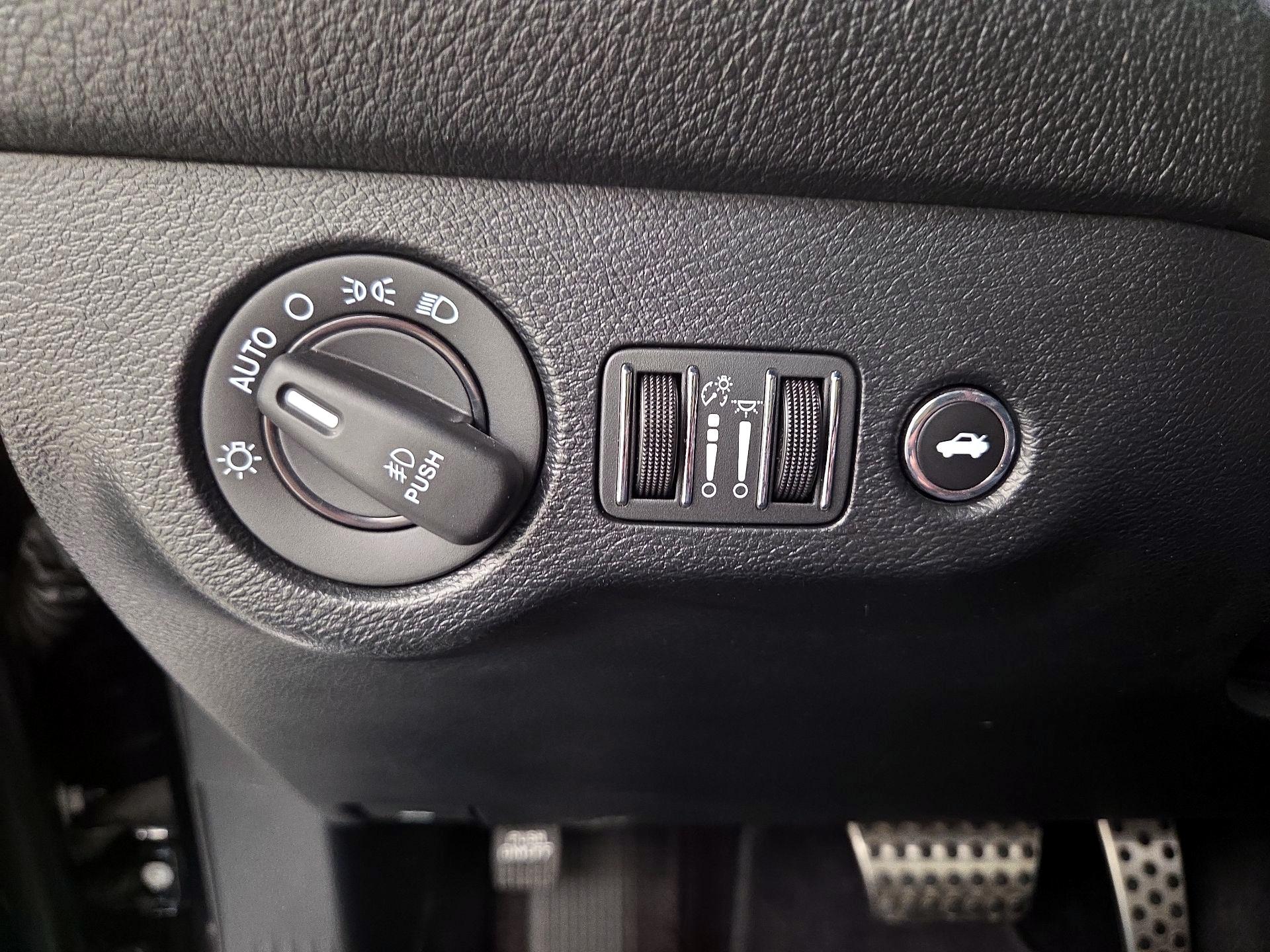 Thumbnail: 2018 Dodge Challenger - 13