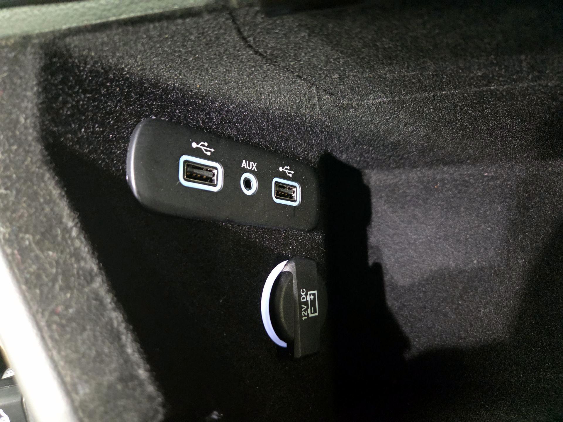 Thumbnail: 2018 Dodge Challenger - 19