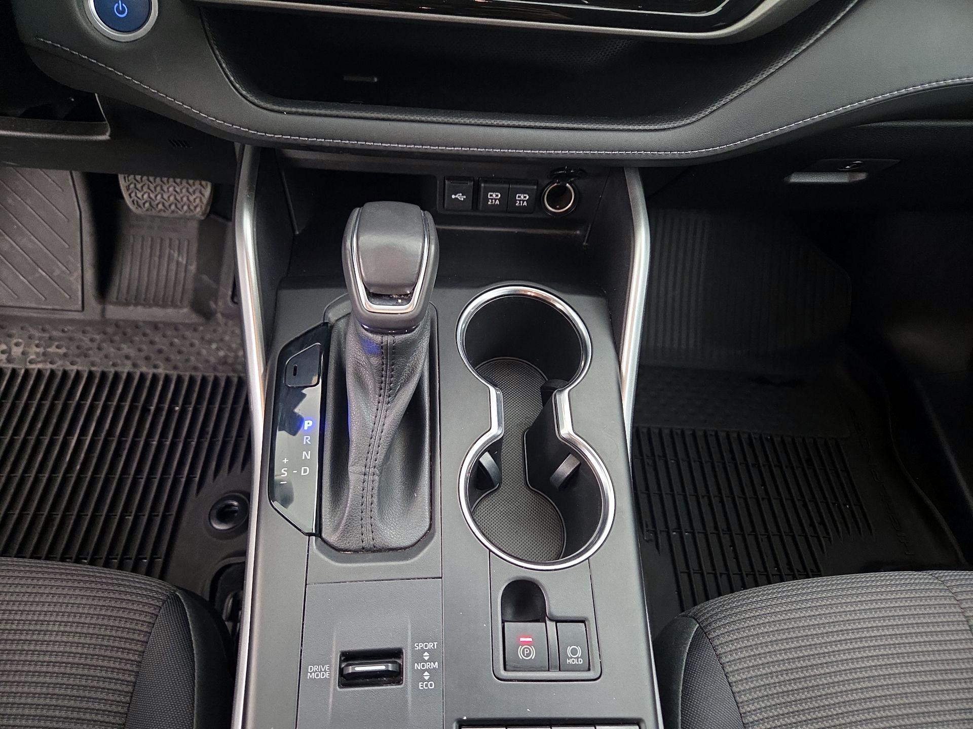 Thumbnail: 2021 Toyota Highlander - 17