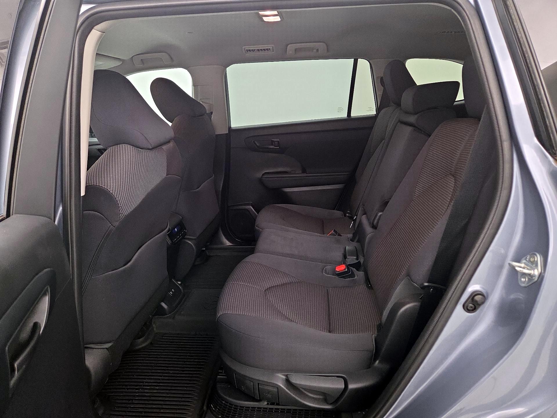 Thumbnail: 2021 Toyota Highlander - 19