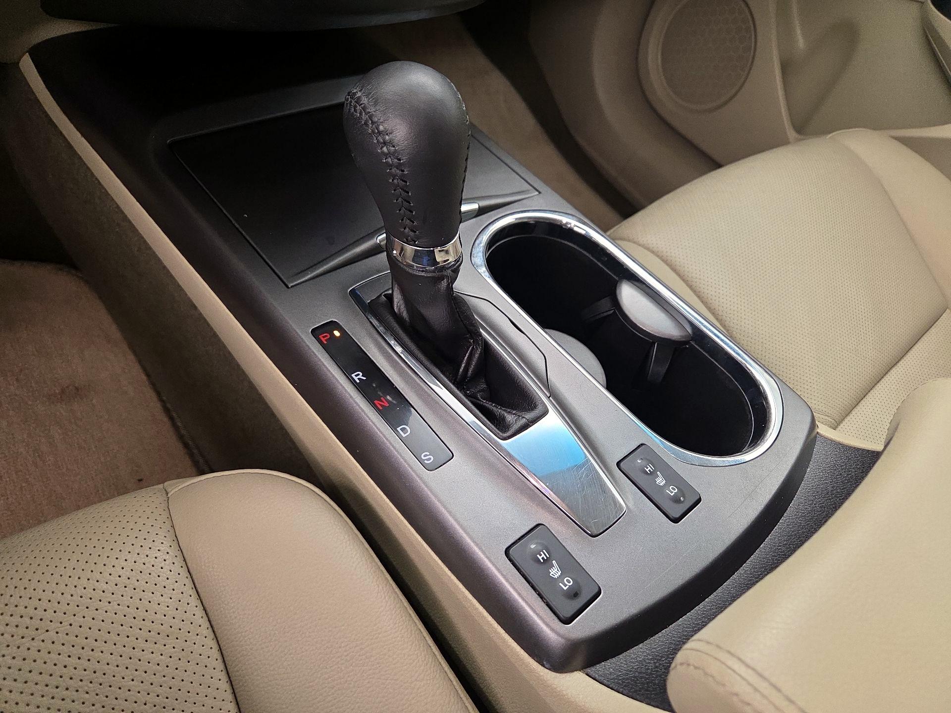 Thumbnail: 2015 Acura RDX - 18