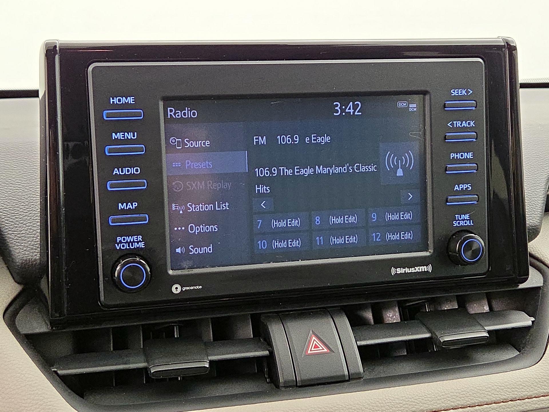 Thumbnail: 2020 Toyota RAV4 - 15