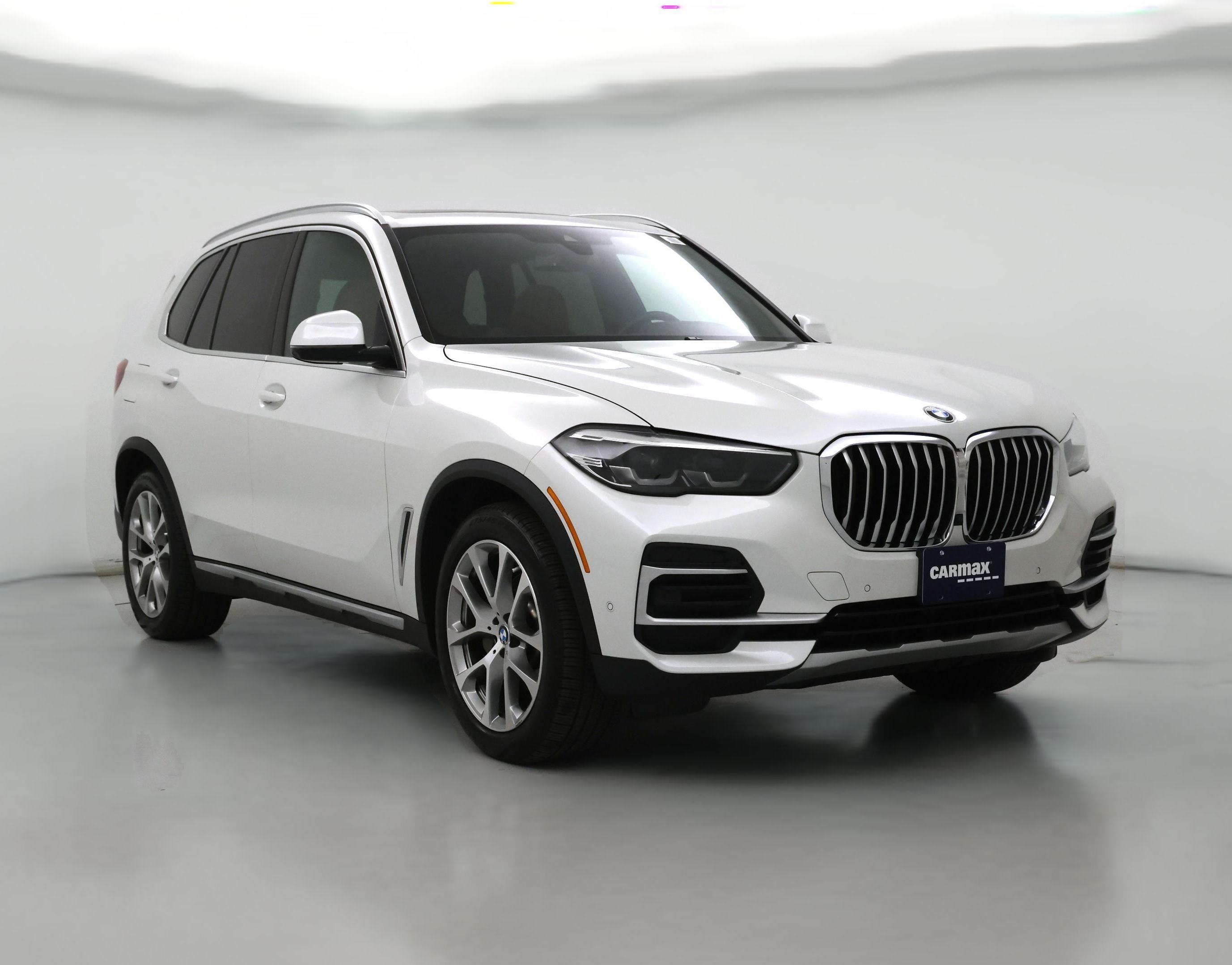 Thumbnail: 2023 BMW X5 - 1