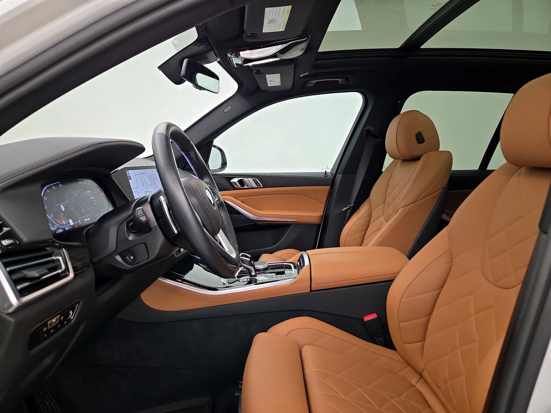 Thumbnail: 2023 BMW X5 - 11