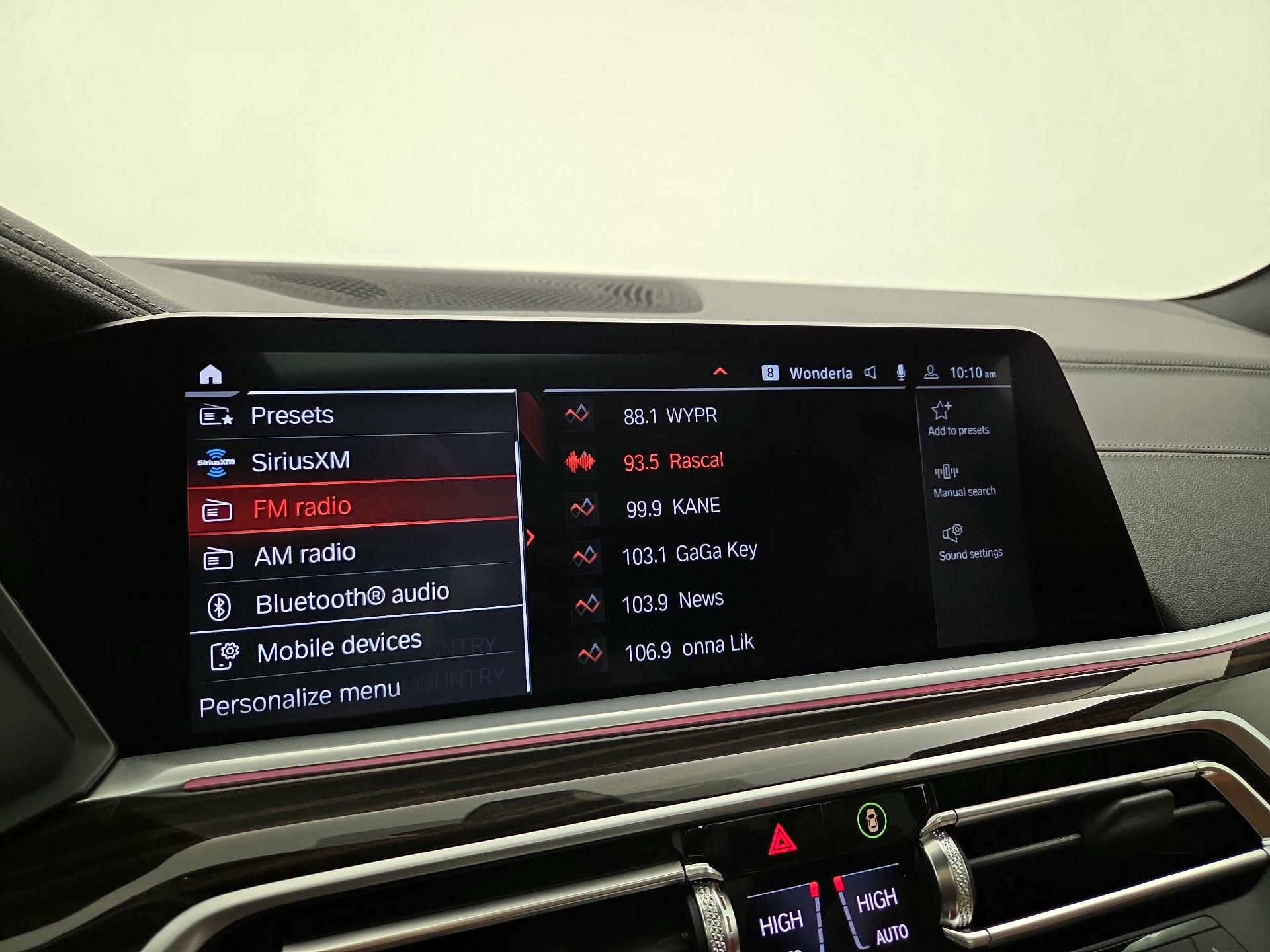 Thumbnail: 2023 BMW X5 - 16