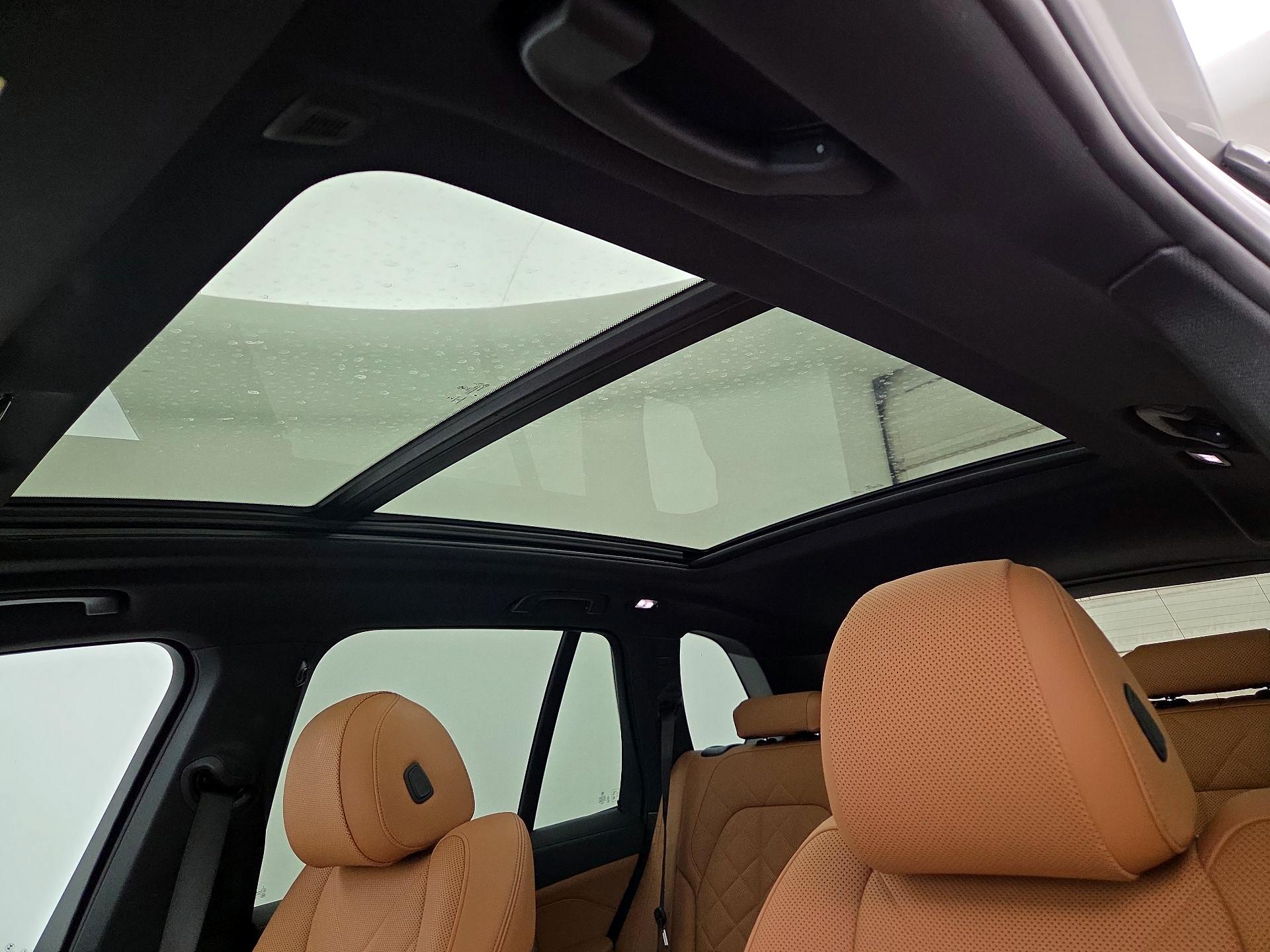 Thumbnail: 2023 BMW X5 - 20