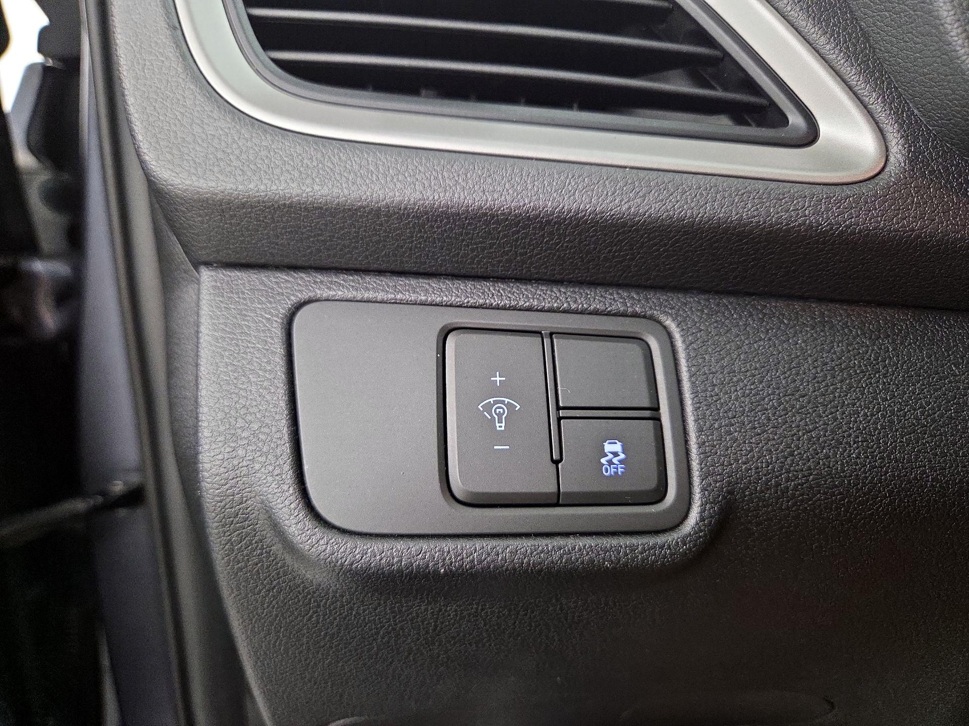 Thumbnail: 2019 Hyundai Accent - 13