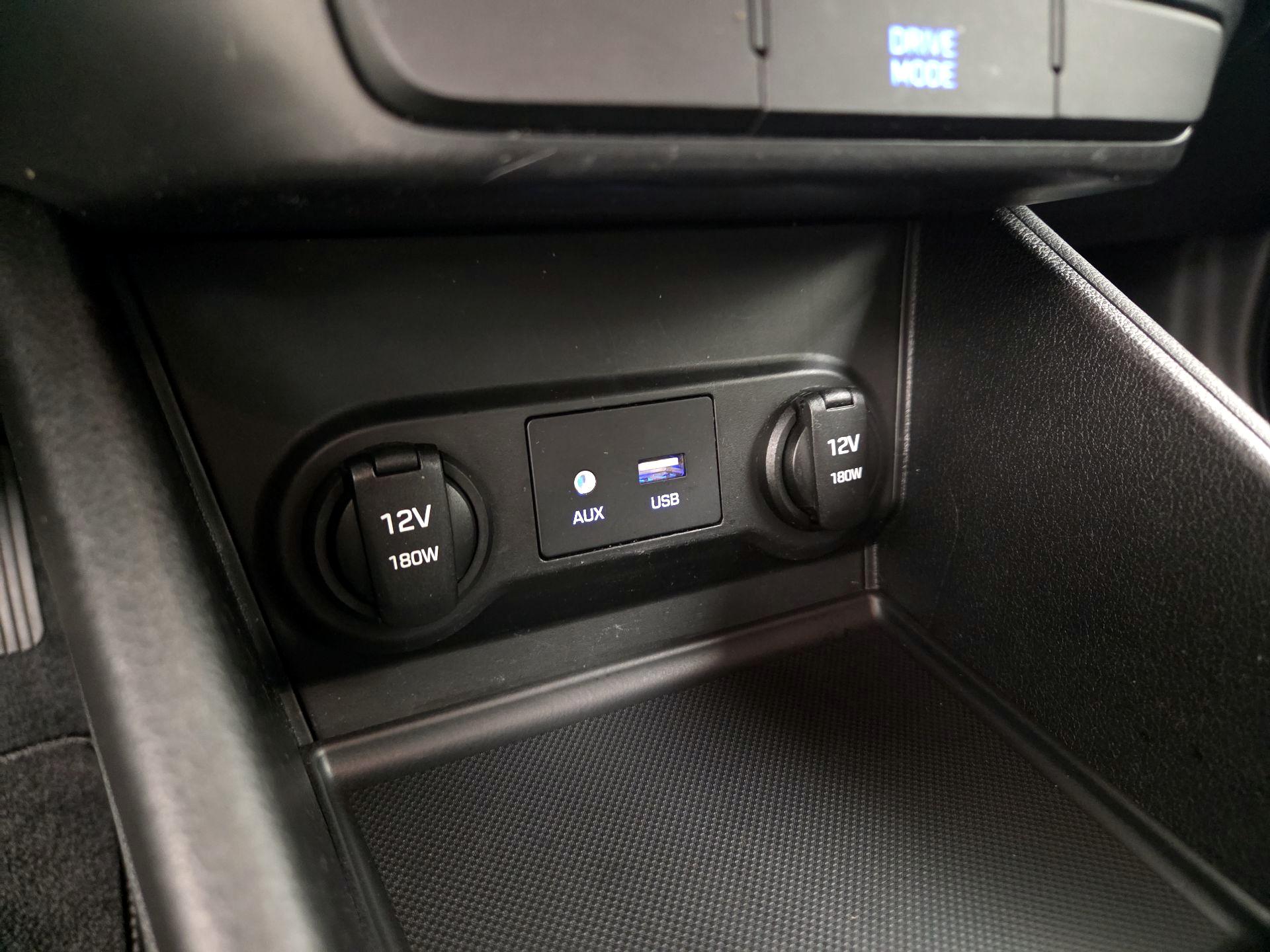 Thumbnail: 2019 Hyundai Accent - 18