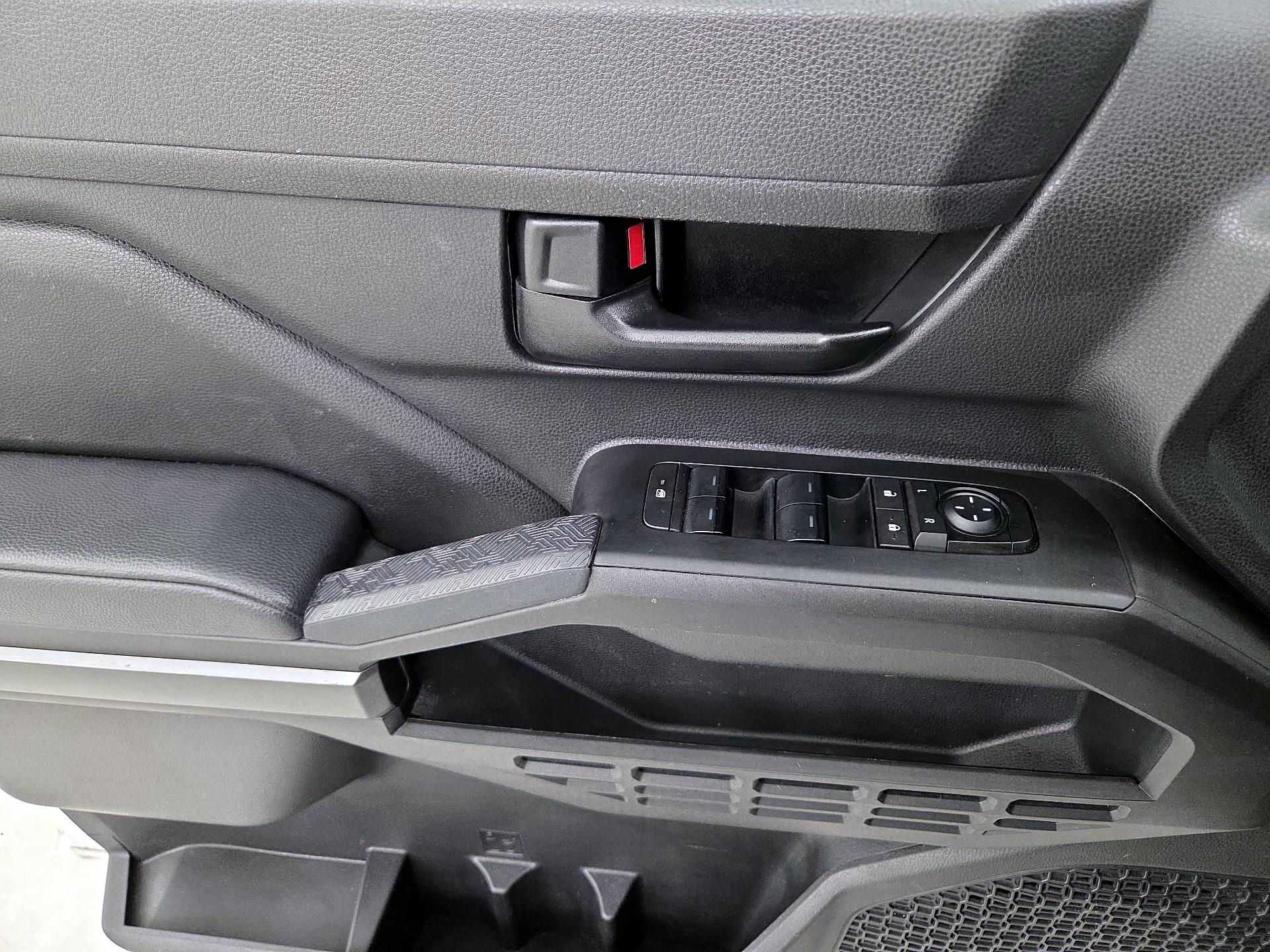 Thumbnail: 2024 Toyota Tacoma - 12