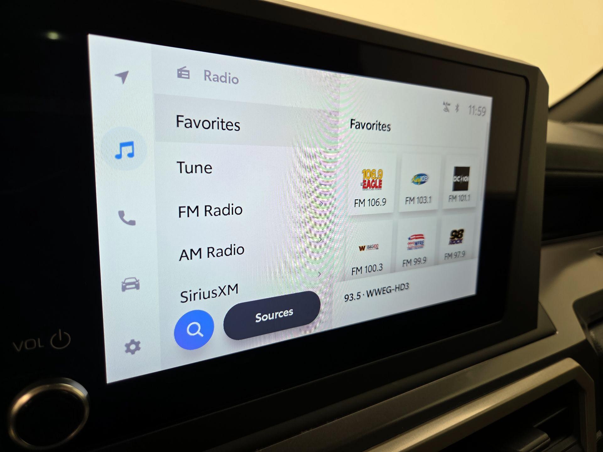 Thumbnail: 2024 Toyota Tacoma - 15