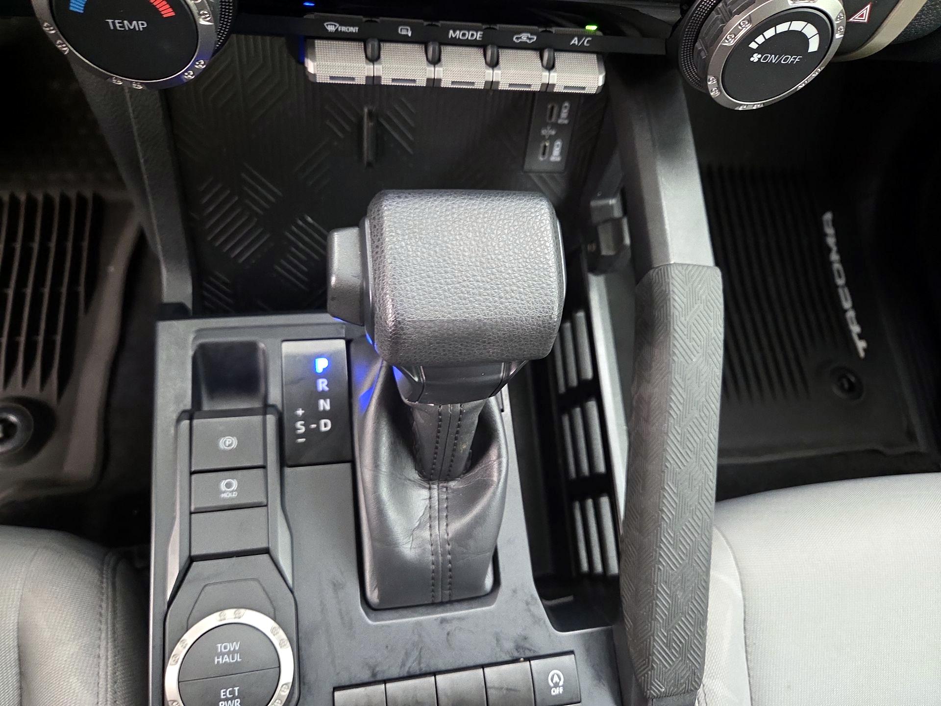 Thumbnail: 2024 Toyota Tacoma - 17