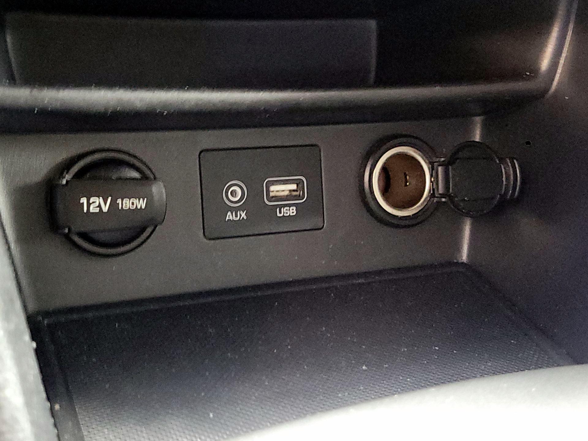 Thumbnail: 2018 Hyundai Kona - 18