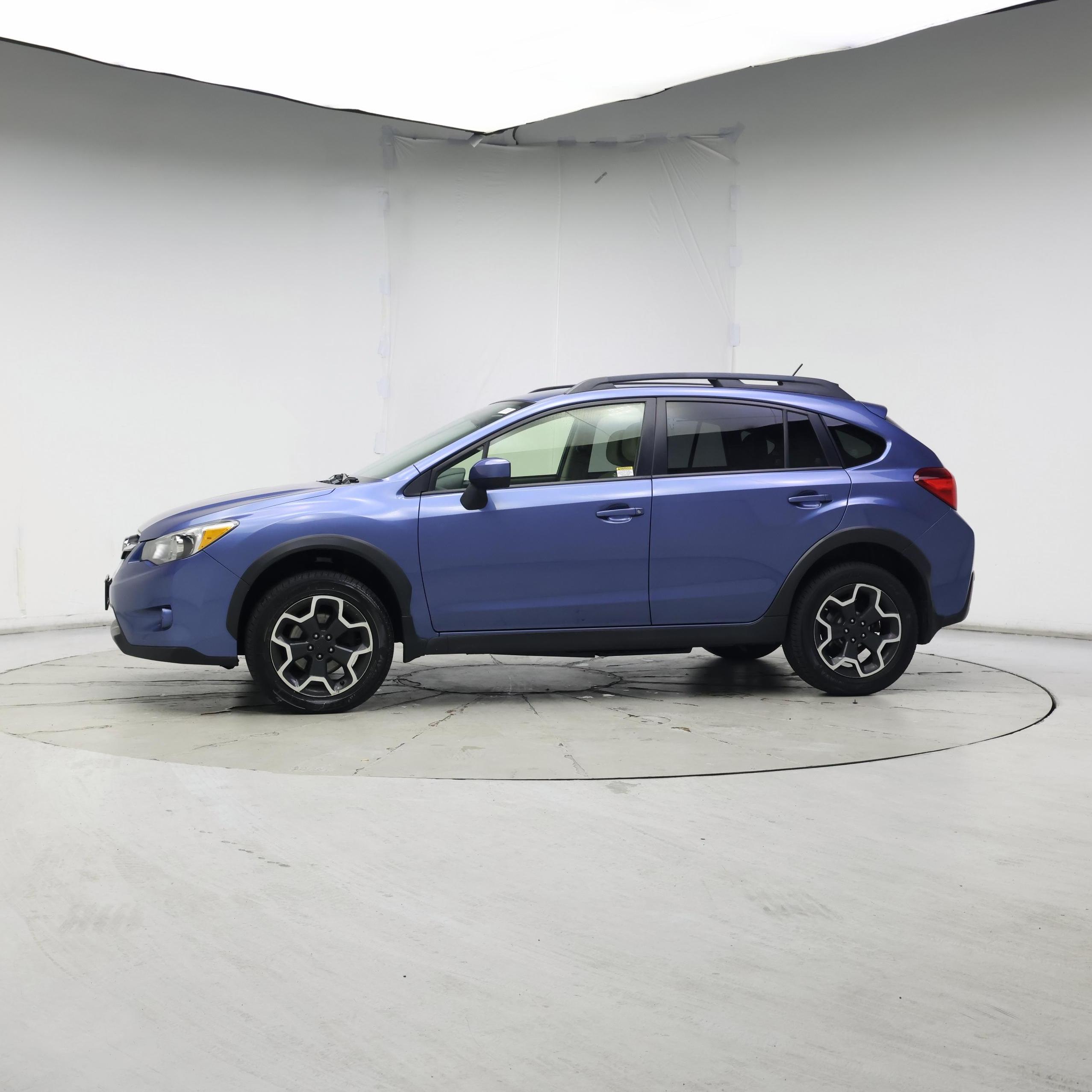 Thumbnail: 2015 Subaru XV Crosstrek - 3